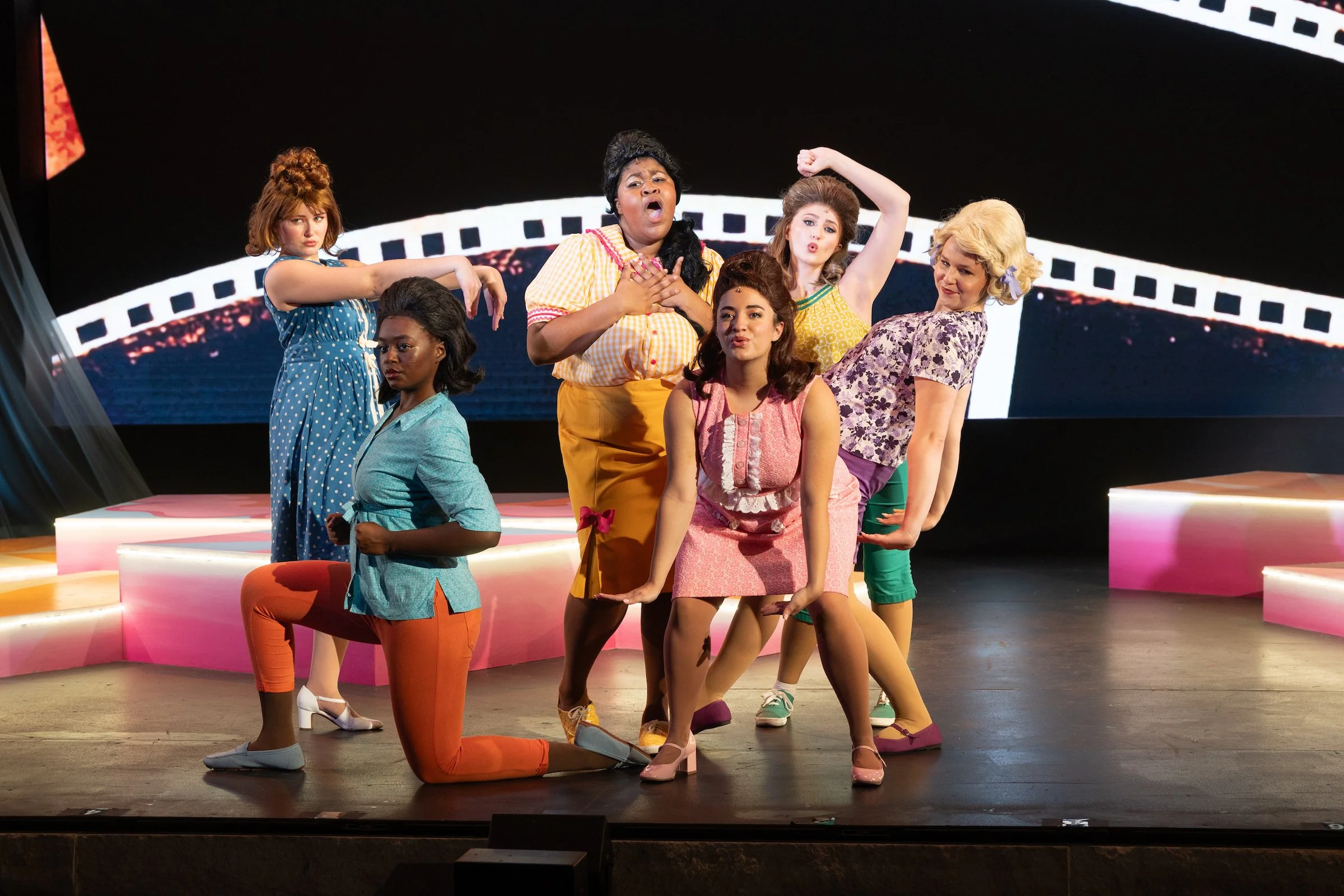 BEEHIVE: THE 60s MUSICAL