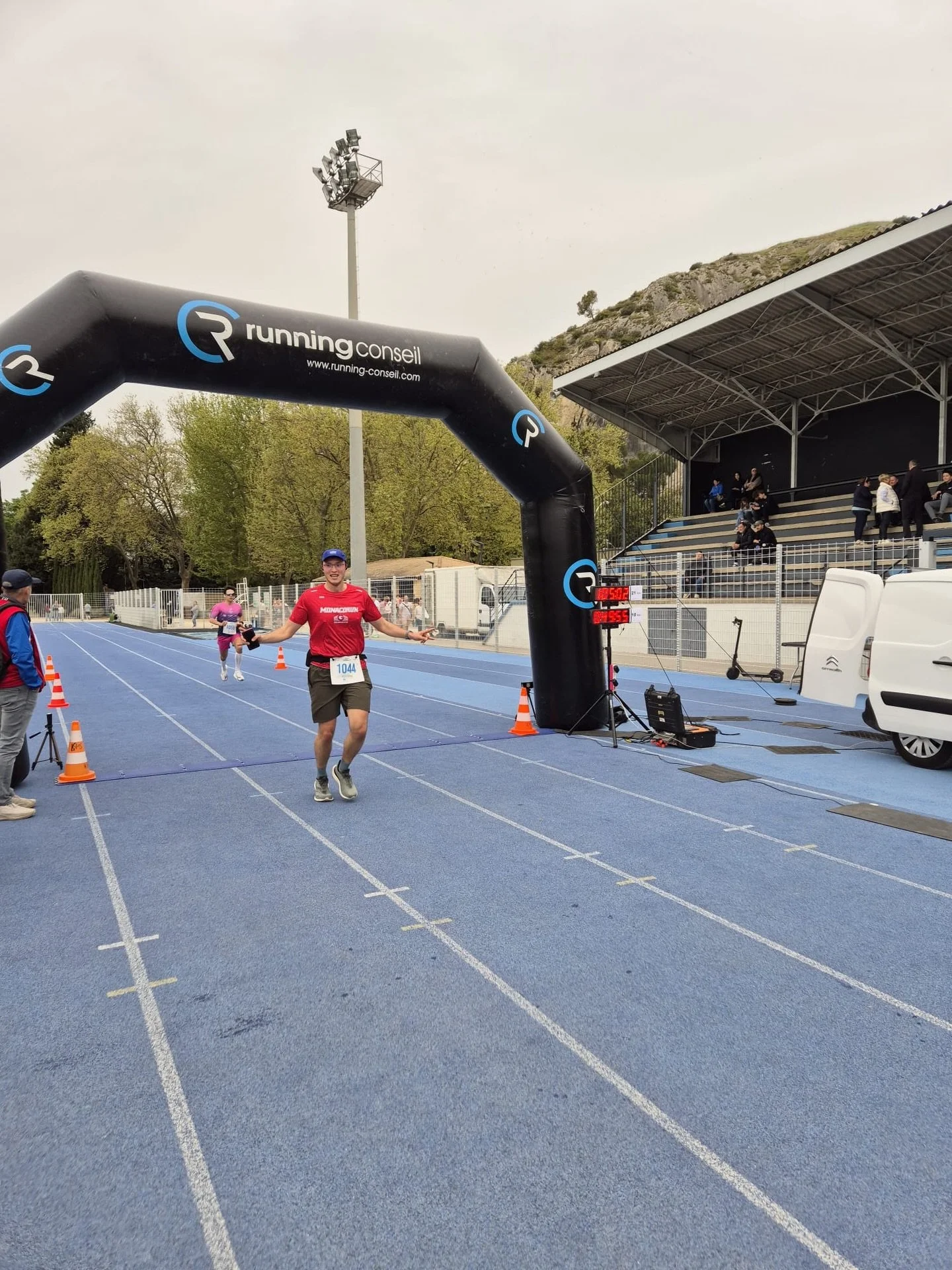 🏃&zwj;♂️🔥 Records et podium &agrave; Cavaillon !

📍 10 km &amp; Semi-marathon &ndash; Cavaillon (84)
🗓️ Dimanche 12 avril

⚡ 10 km (label FFA) &mdash; 377 arrivants

🥈 Pierre M&eacute;raux
⏱️ 44&rsquo;16
🏆 2e M6M

🔥 Mathias Brabis
⏱️ 49&rsquo;