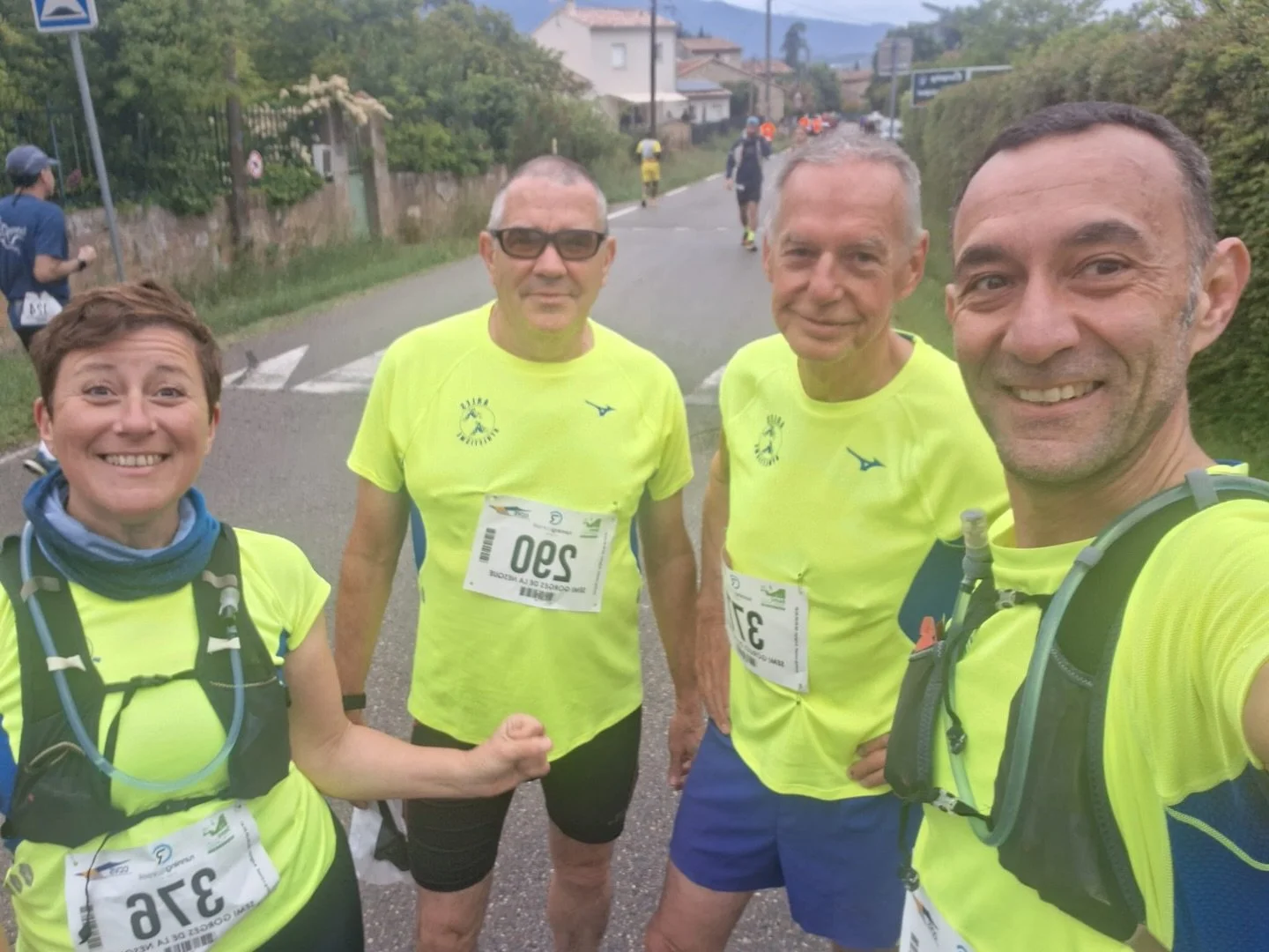 ⛰️🔥 4 courageux au bout d&rsquo;un semi redoutable !

📍 Semi-Marathon des Gorges de la Nesque &ndash; Villes-sur-Auzon (84)
🗓️ Dimanche 10 mai
🏃 21,1 km &mdash; 500 m D+

Un parcours exigeant et magnifique au c&oelig;ur des Gorges de la Nesque 👏