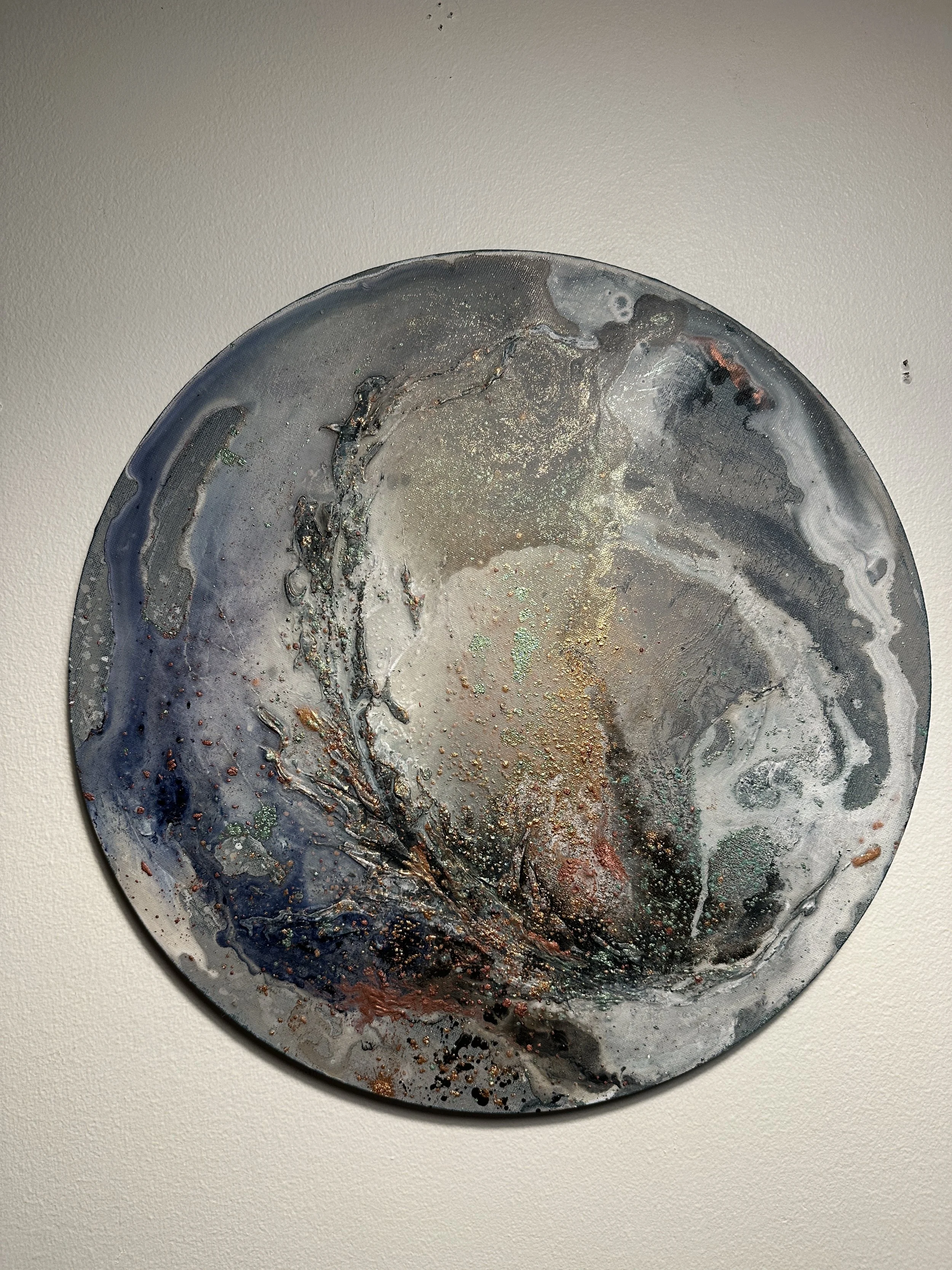 Minussa syntyy maailma