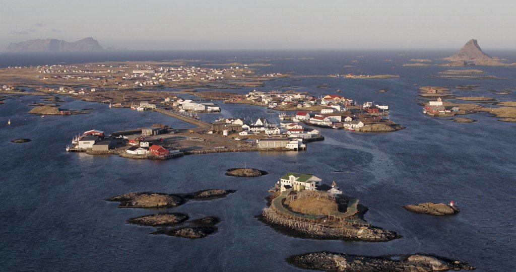 An island with several houses