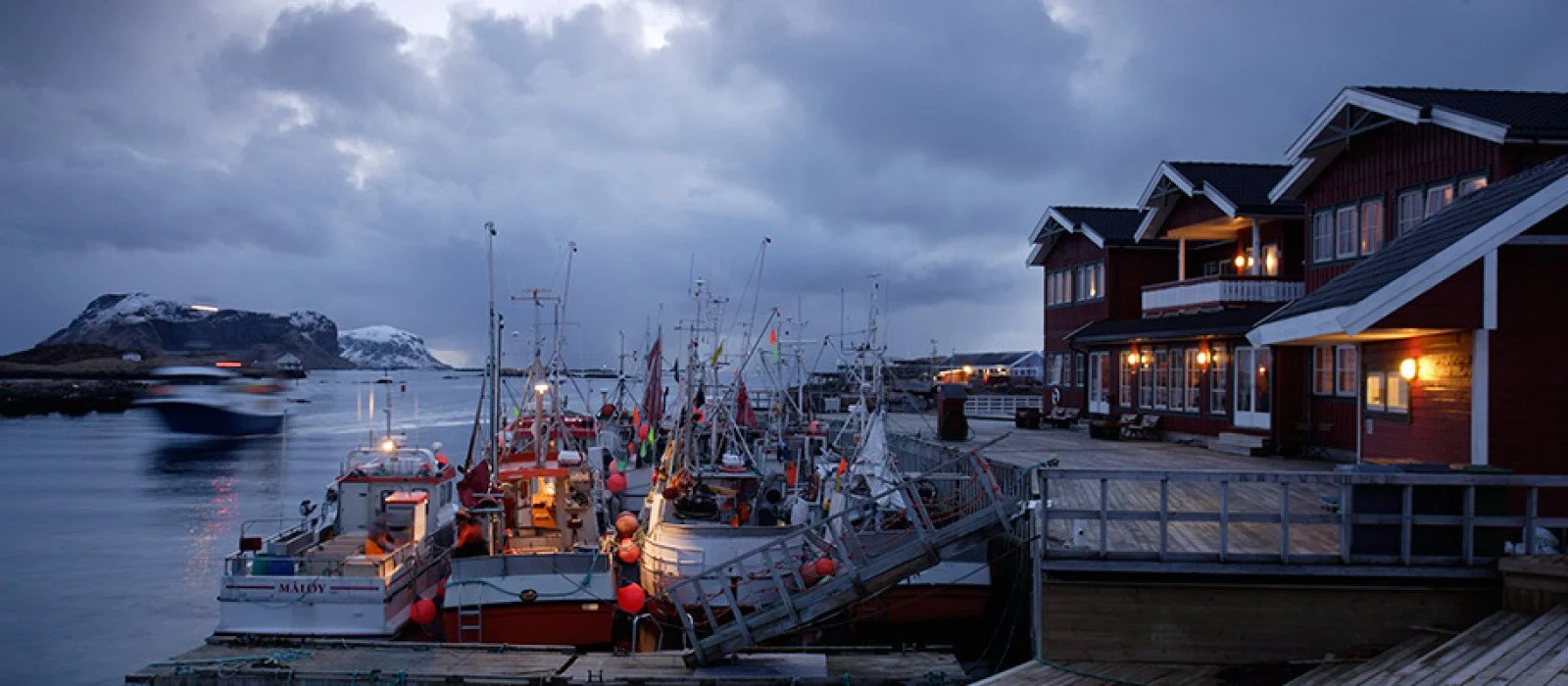 Several boats at the quay