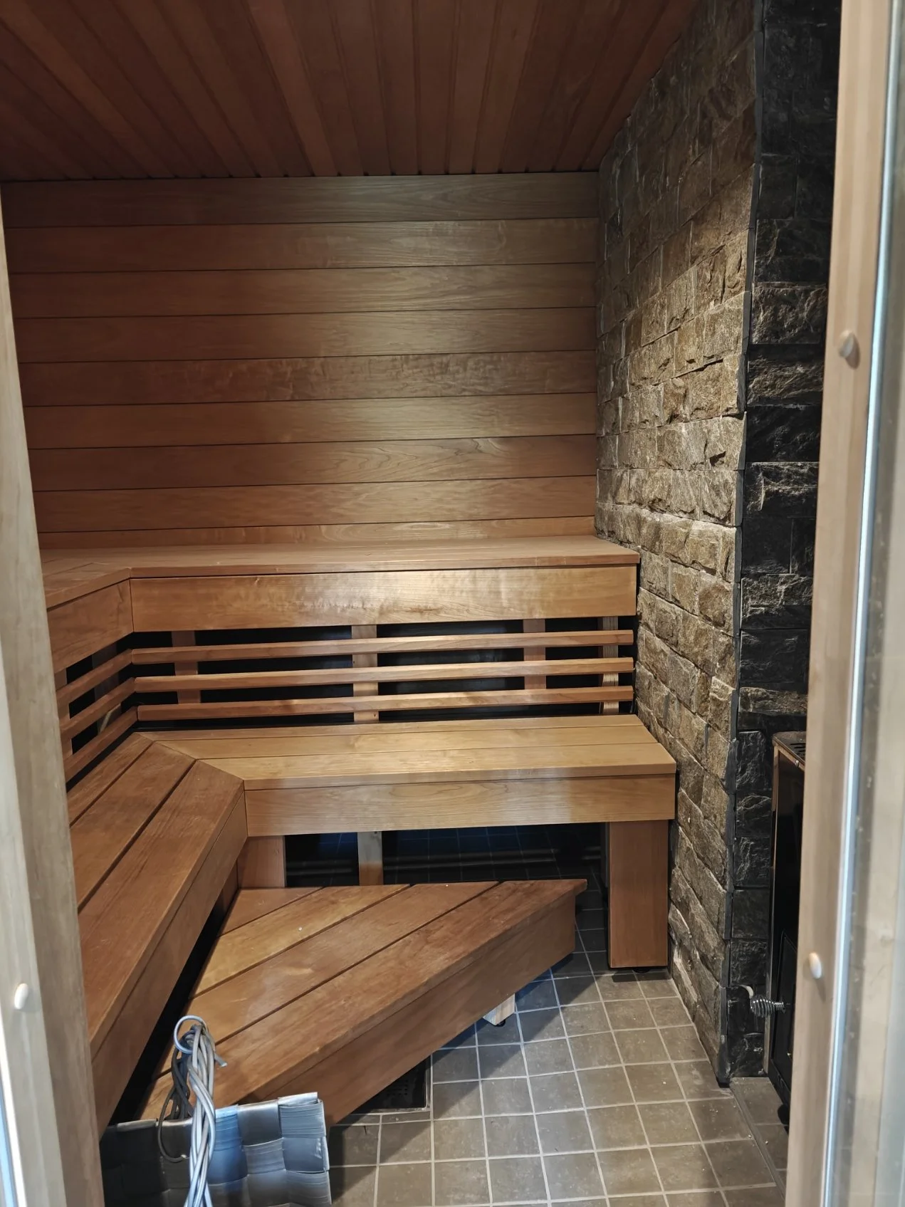 Sauna2.jpg