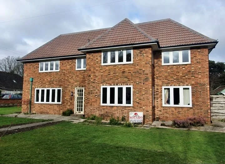 WHAT ARE CASEMENT WINDOWS? | CASEMENT WINDOWS FAQS