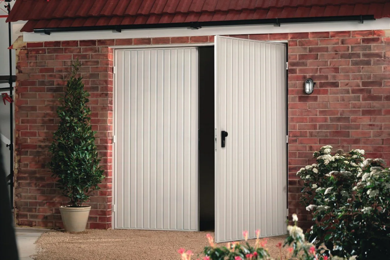 The Ultimate Guide to Choosing the Right Garage Door&nbsp;