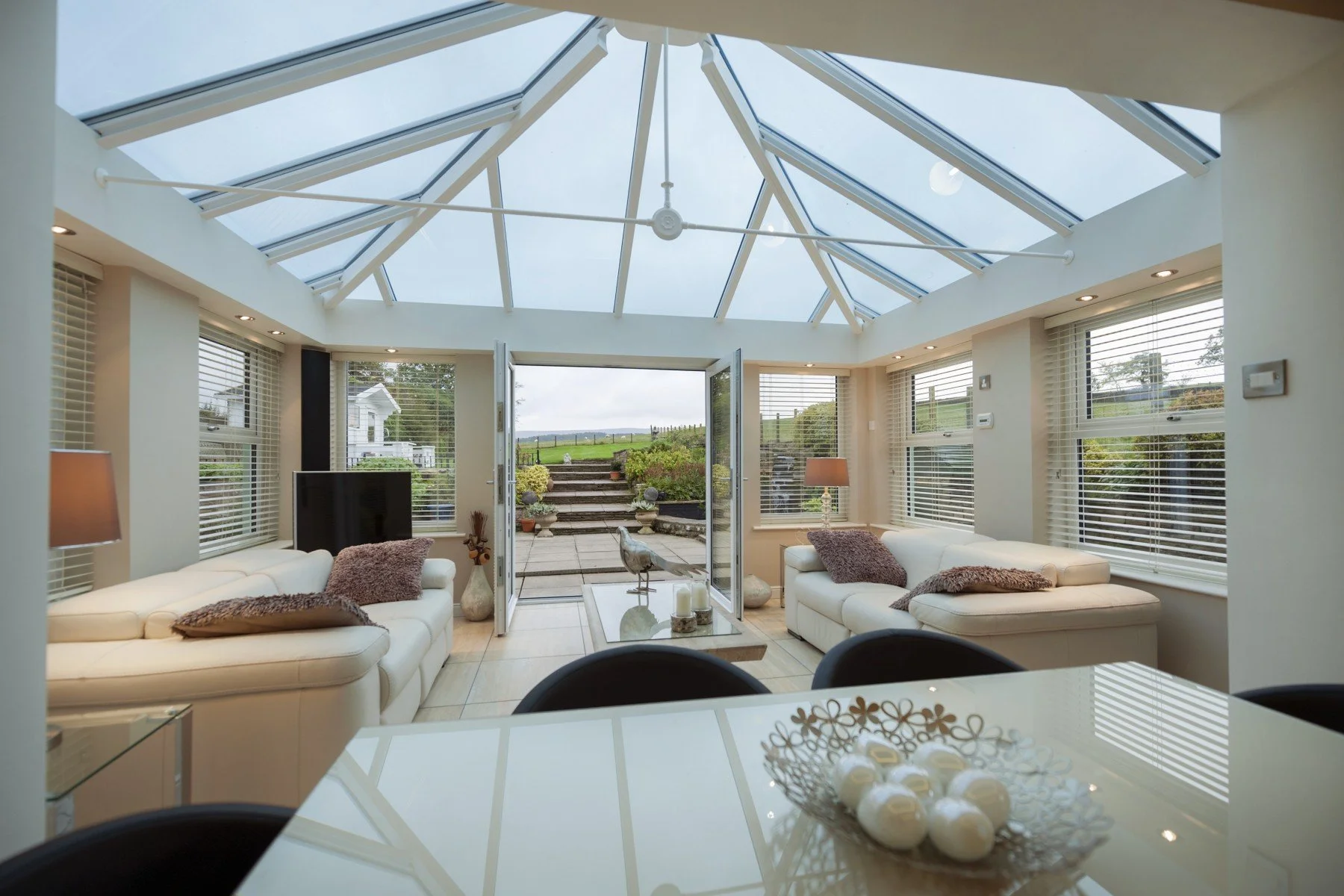 livinroom_georgian_wadge-loggia_dsc0036.jpg