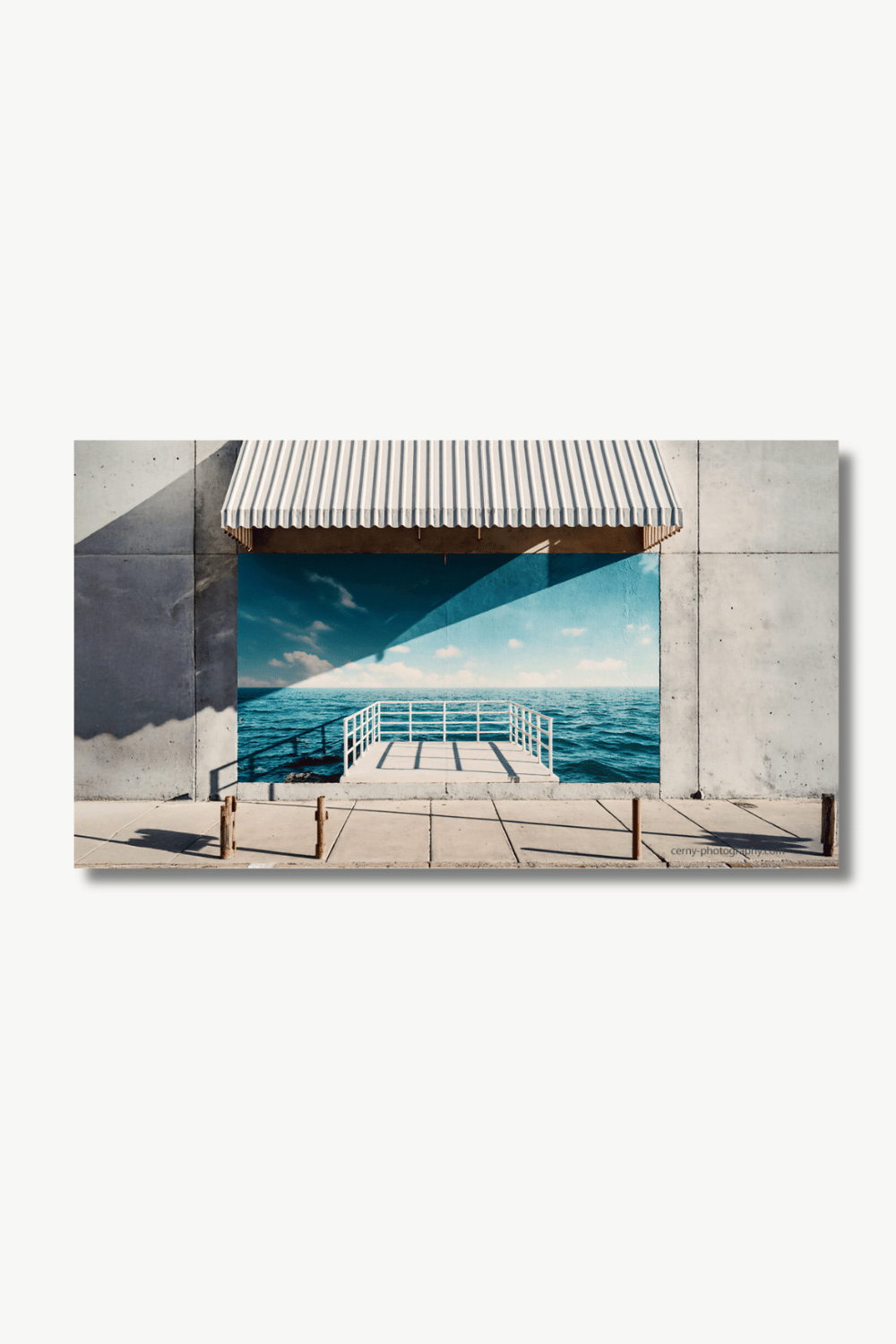 Wall with a View – Jochen Cerny, 63x112cm, Photoprint auf Aludibond hinter Acrylglas