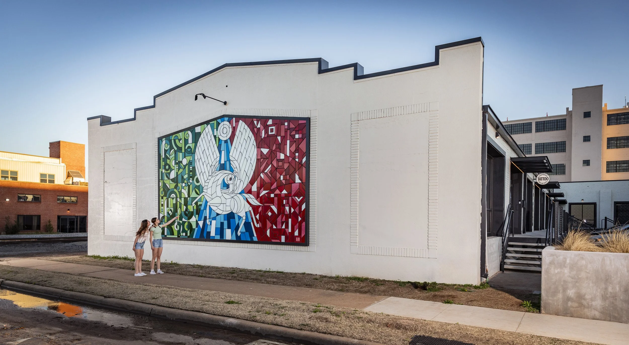 Gode Mural NW 12th St OKC 006.jpg