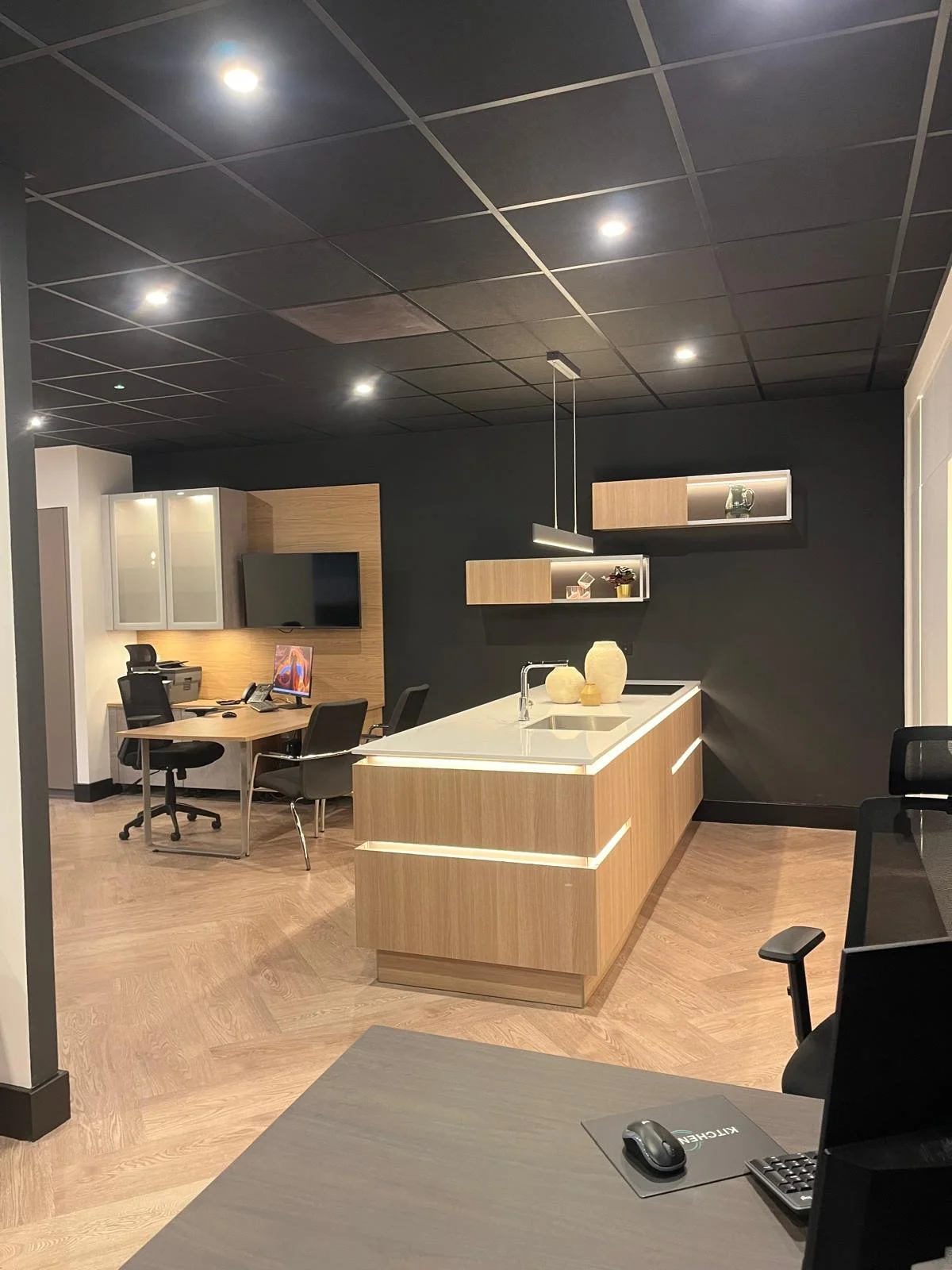 WhatsApp Image 2025-11-20 at 10.34.17 AM (7).jpeg