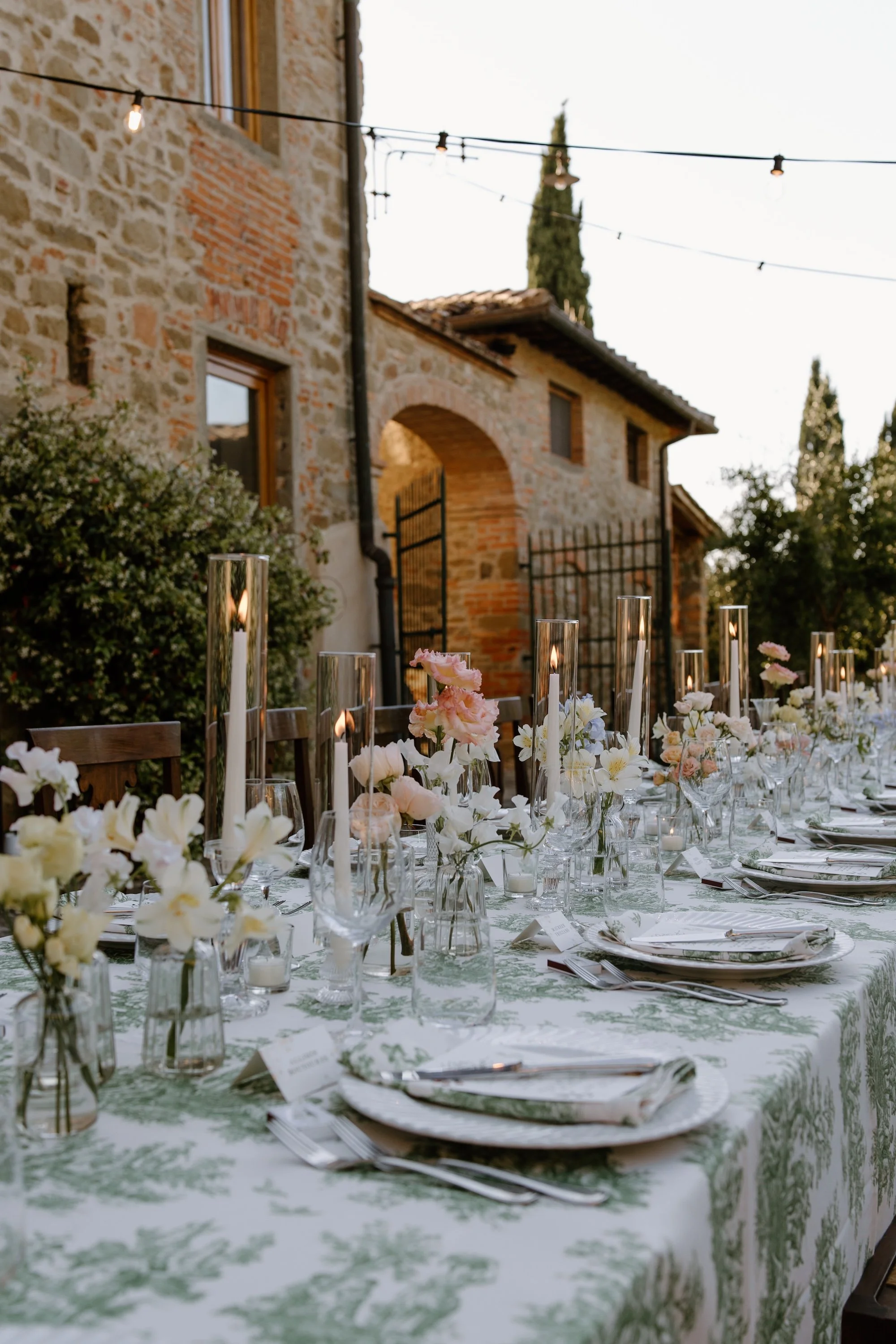 luxury-wedding-tuscany-natural-floral-design-harvesia-31.jpg
