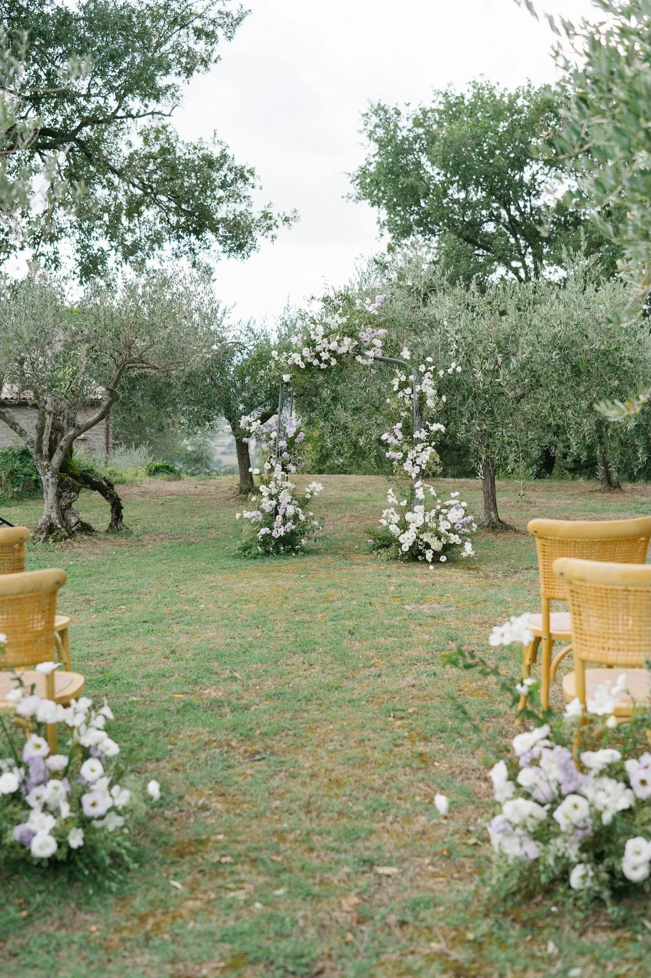 harvesia-floral-alfresco-dinner-garden-ceremony-wedding-design-toscana-destination45.jpg