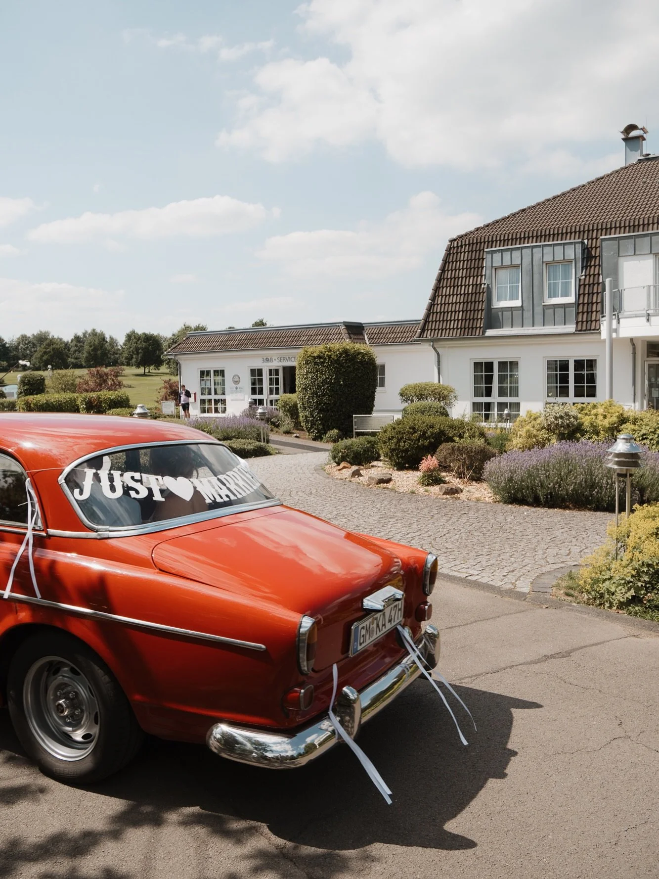 l&amp;n 🤍

#civilwedding #weddingcar