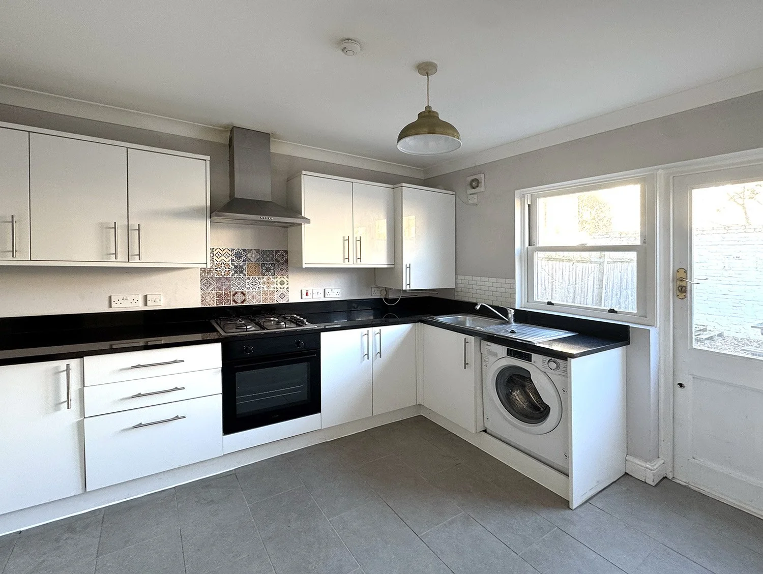 Kitchen_4 Wickham mews.jpg