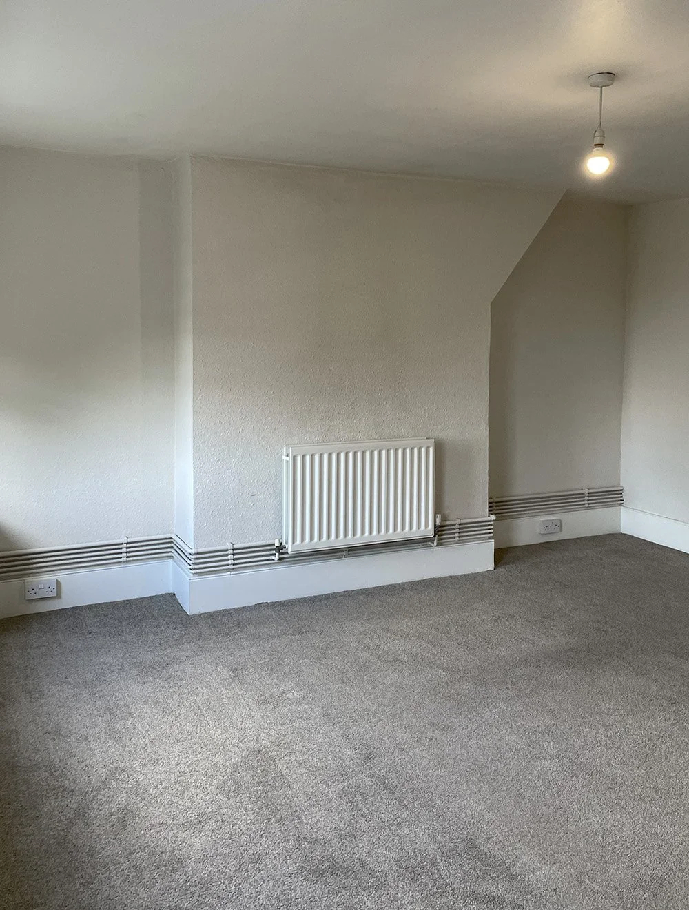 Kent House_bathroom2.jpg