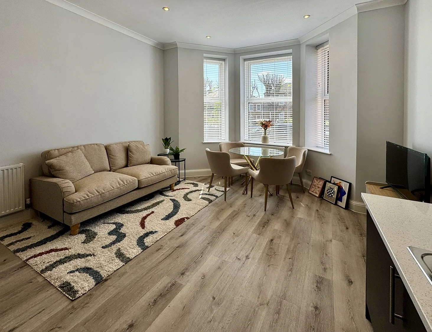 Flat 1 293 Brownhill Road_kitchen living2.jpg