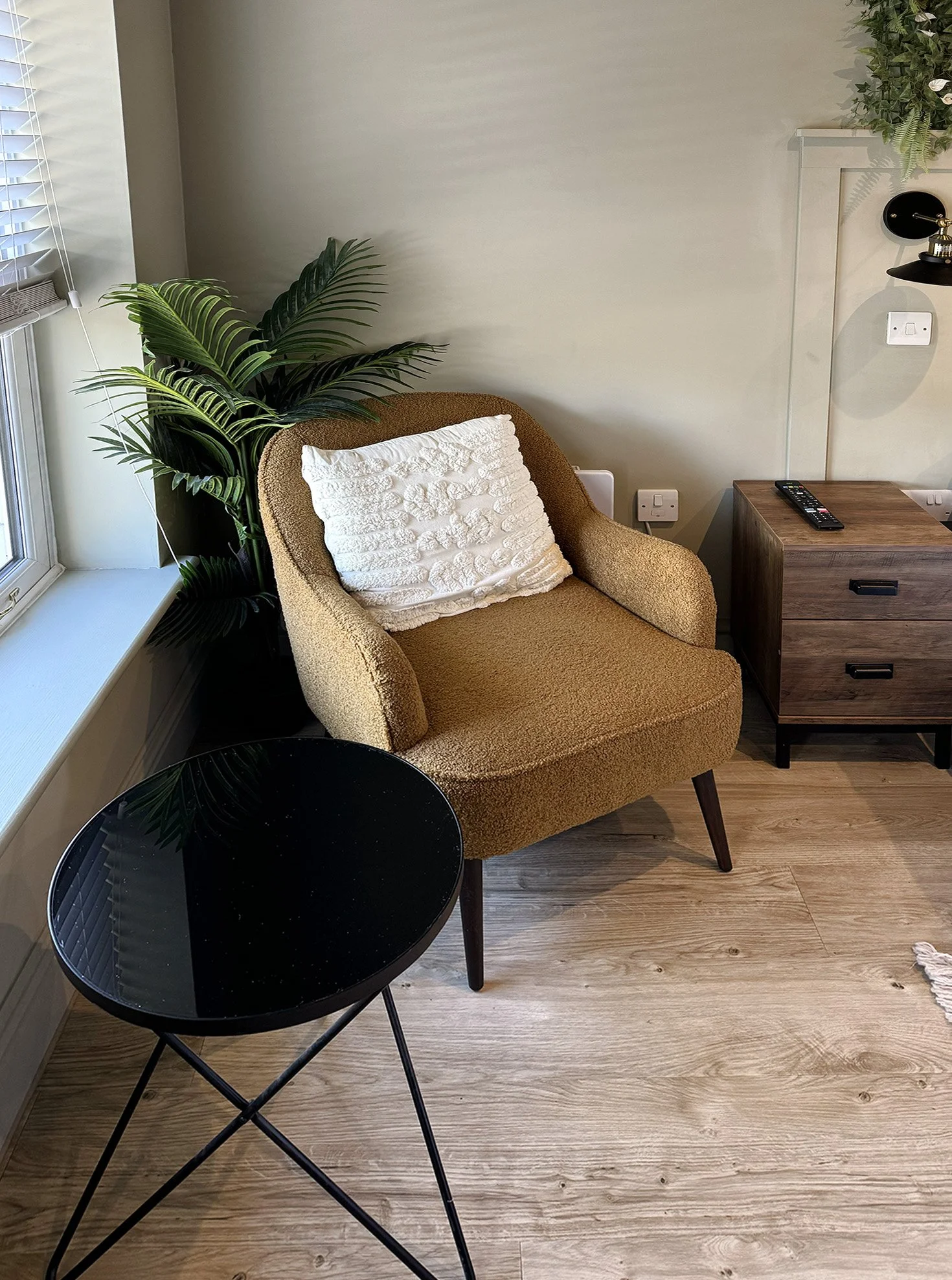 Brownhill Road Room 6