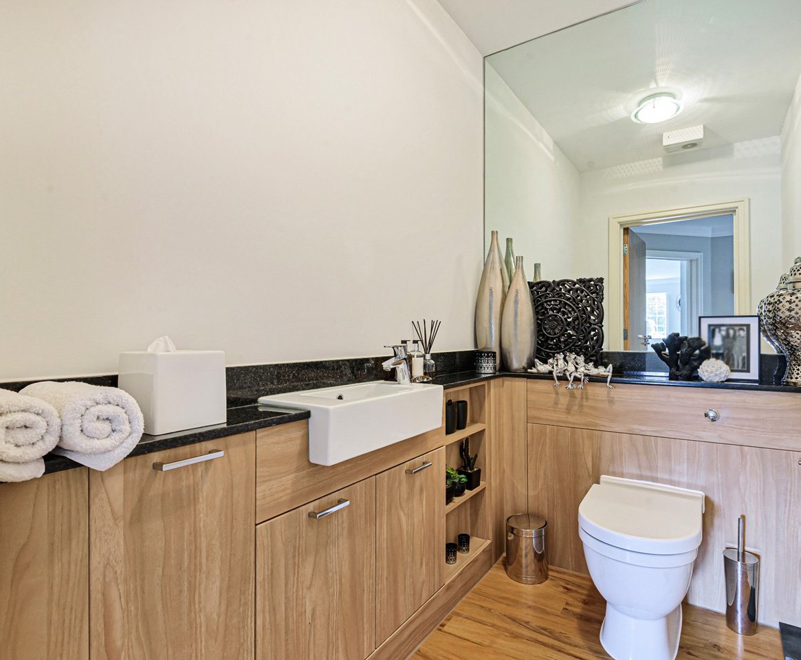 Burton Pynsent House_bathroom2.jpg