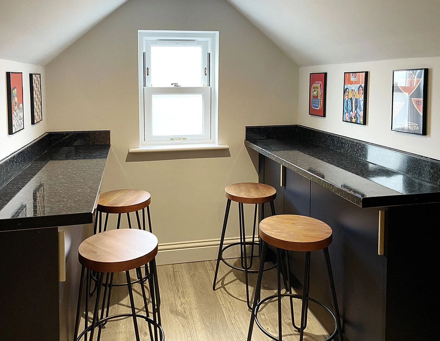 350 Browhnhill road_internal_kitchen bar.jpg