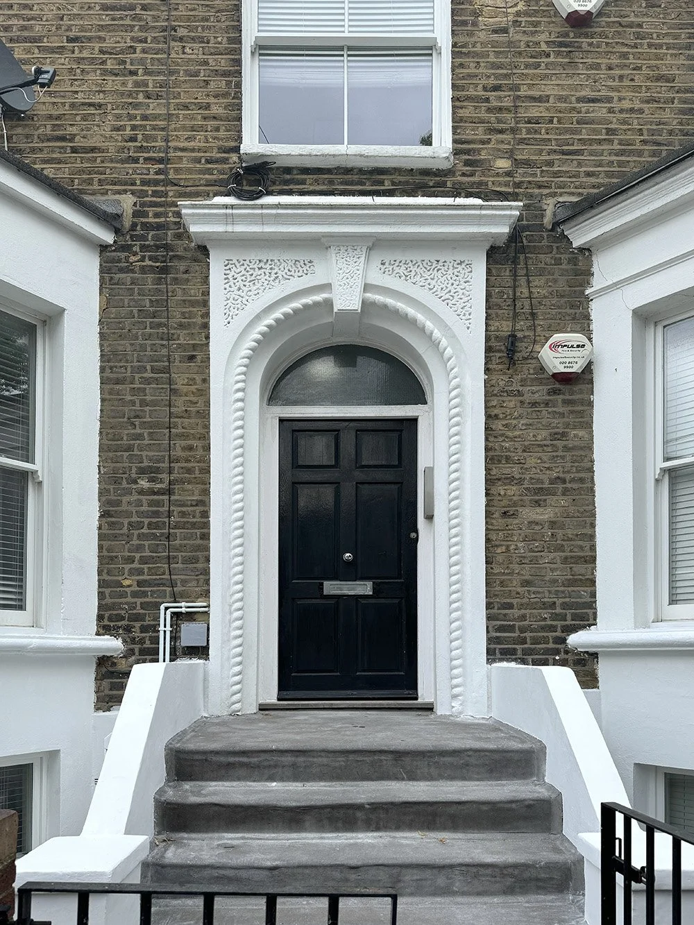 38C luxor street_front.jpg