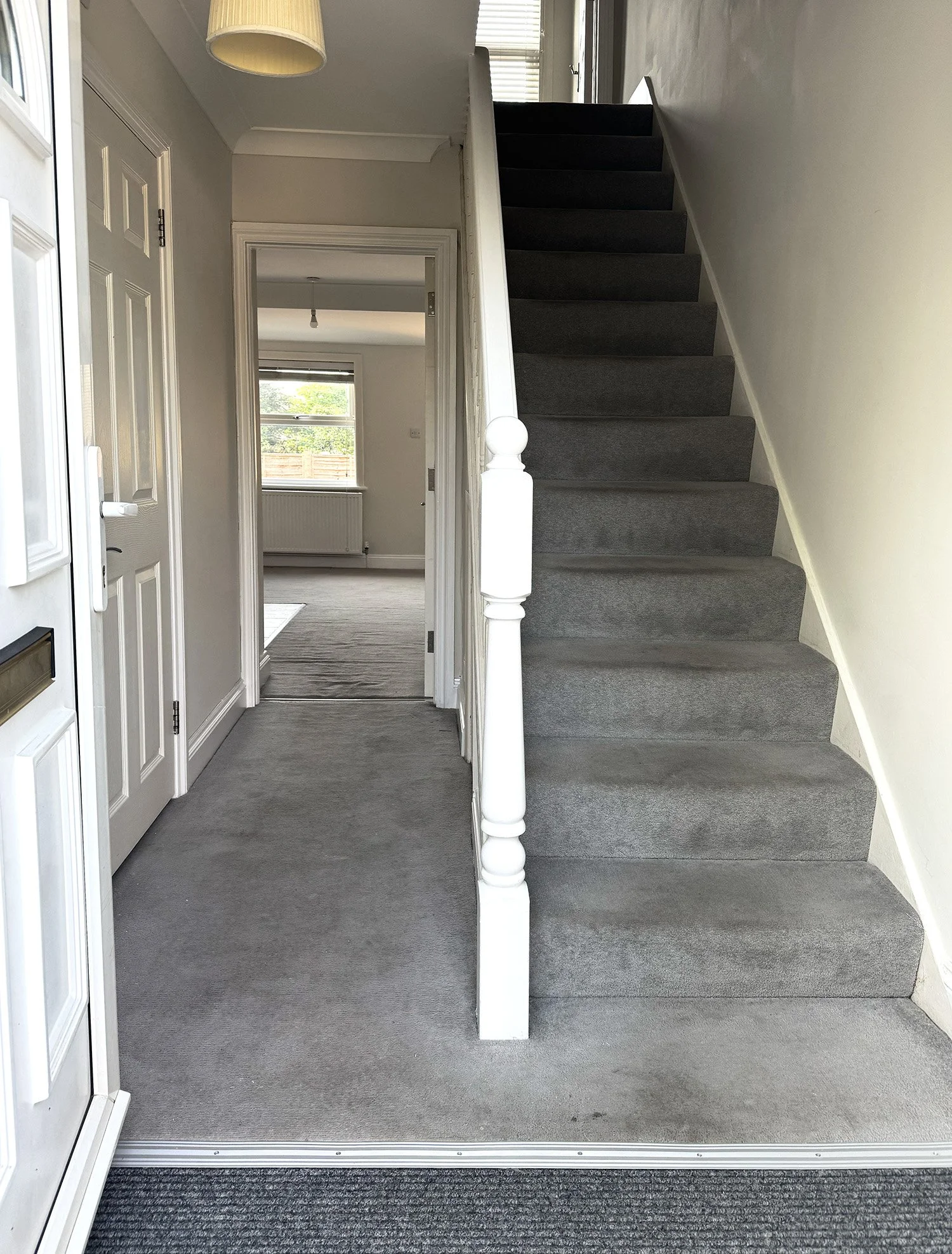 295A Brownhill Road_internal_hallway.jpg