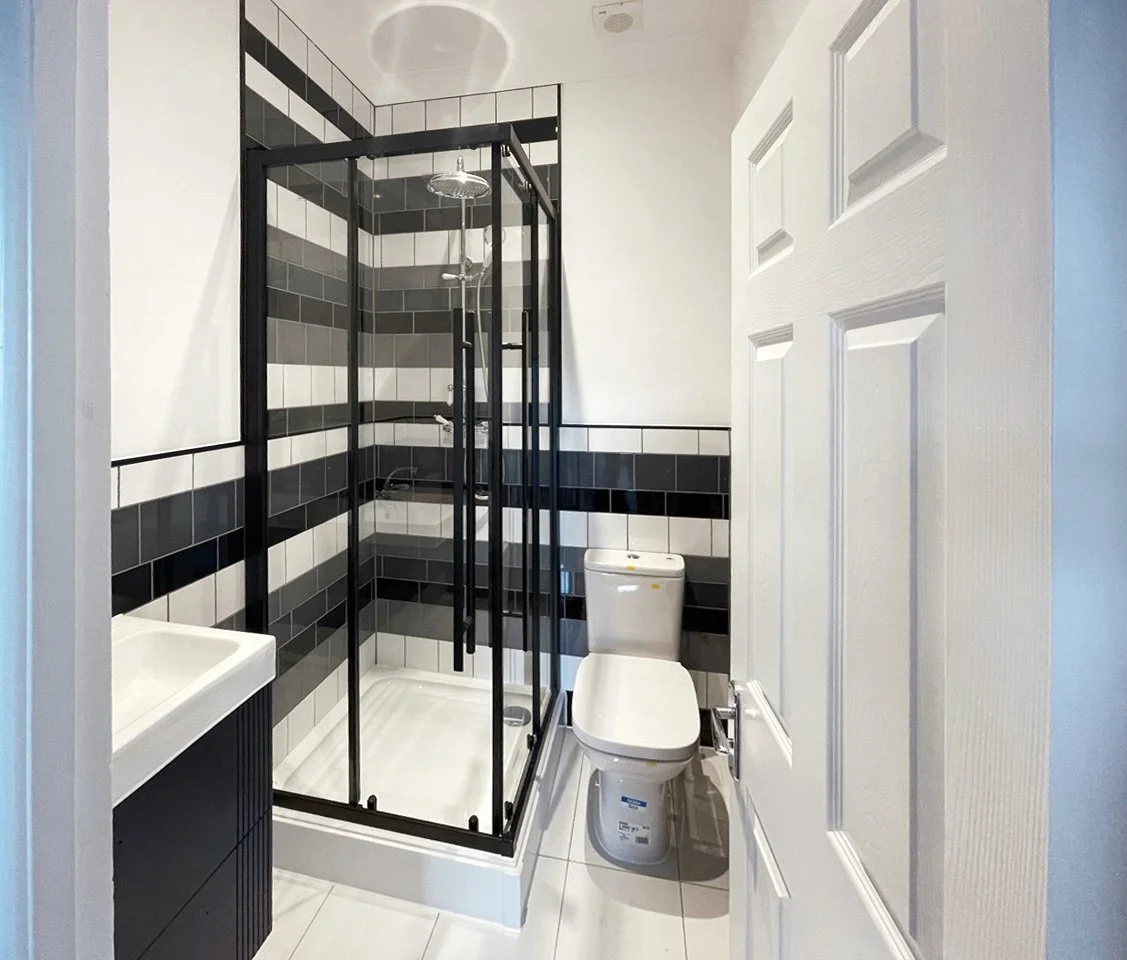 Flat 4 Brownhill road_bathroom.jpg