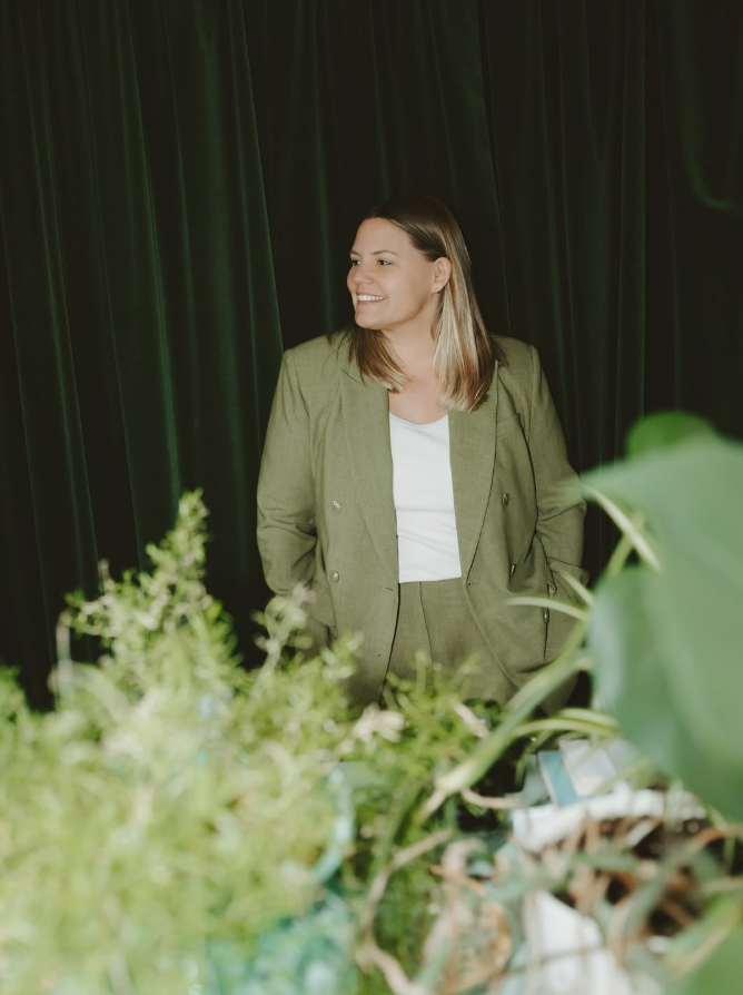 Kirsty Great - Wedding Photographer