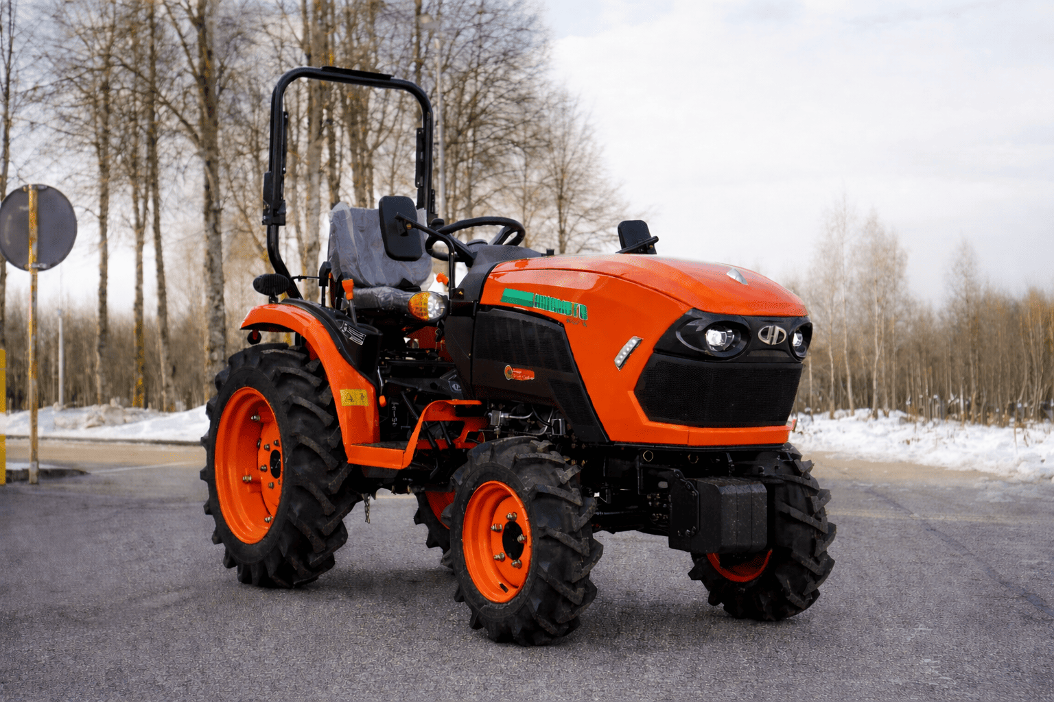 Hinomoto HM‑275 con motore a Iniezione Diretta (Stage V) – Potenza e Efficienza