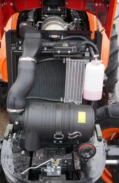 hinomoto-hm475-su-frontaliniu-krautuvu (8).jpg