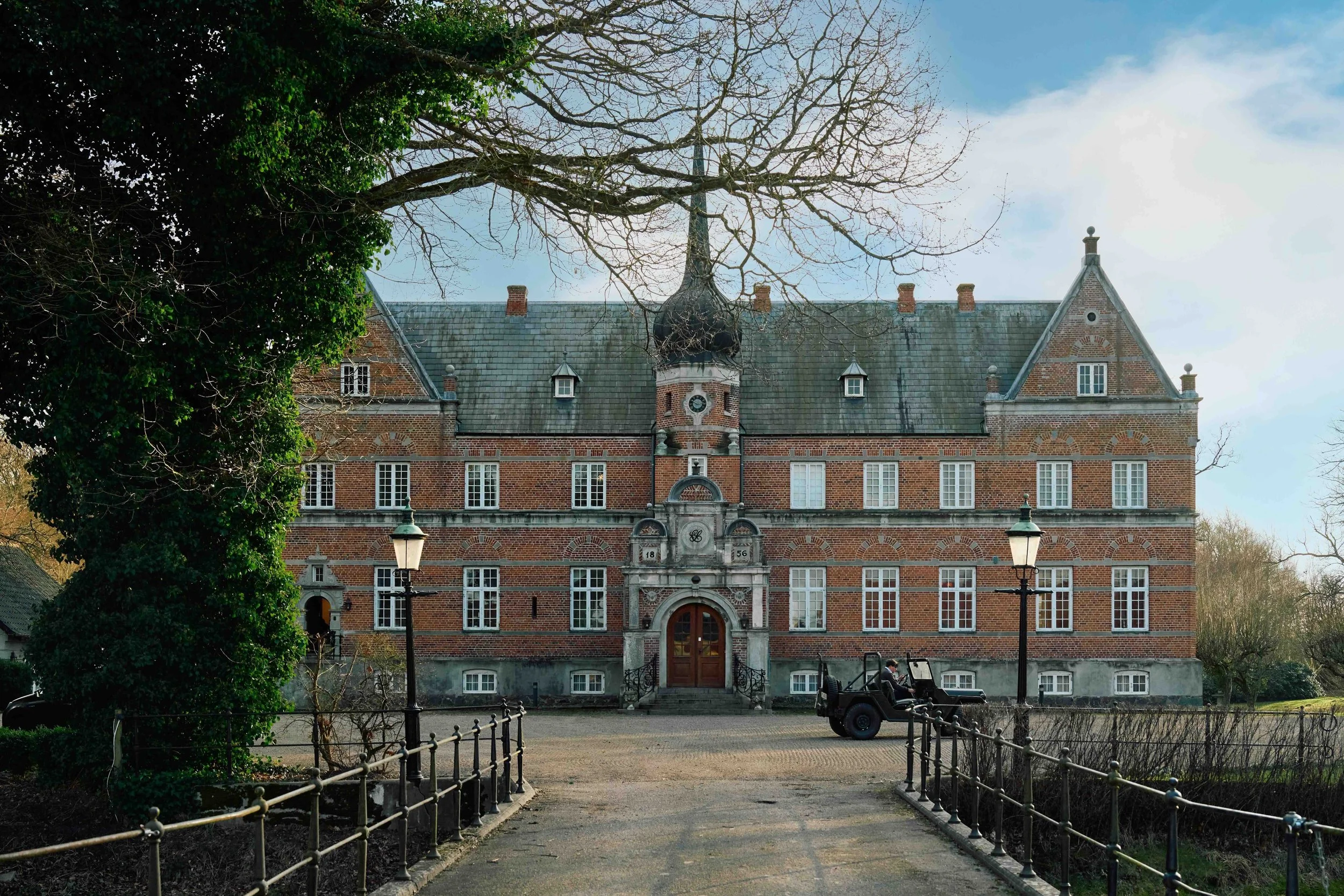 Selchausdal Gods nær Tissø i Vestsjælland med historisk herregårdsbygning og natur – lokation til møder, offsites og teambuilding.