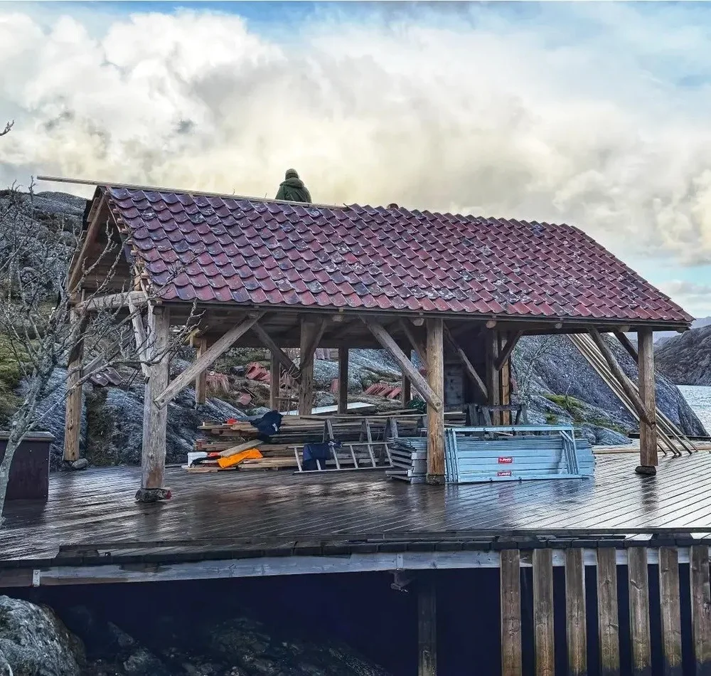 Taktekking utført av kunde