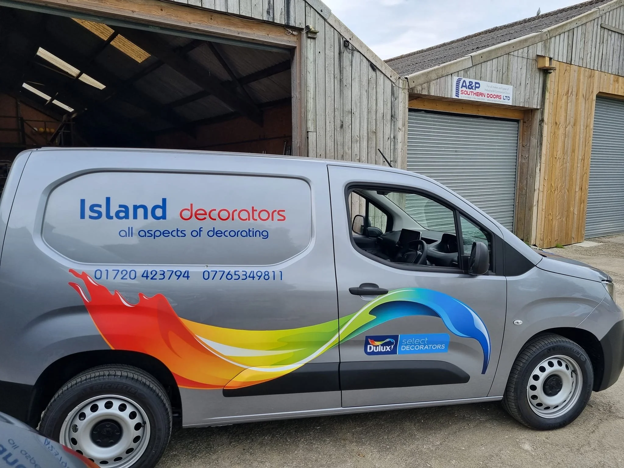 islanddecoratorsvan.jpg