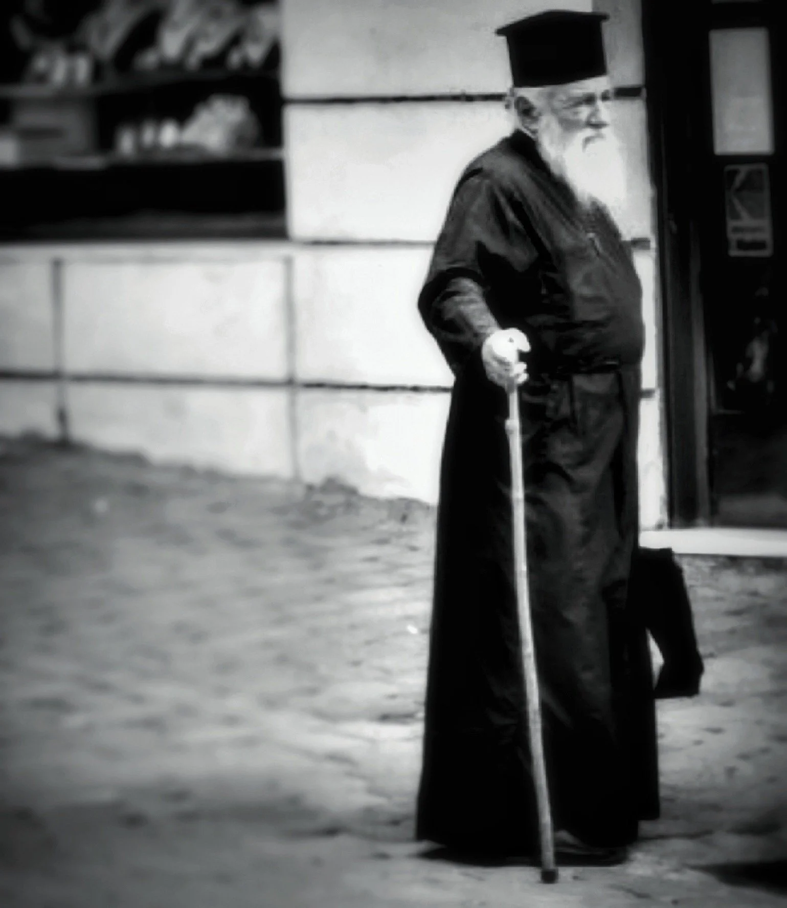 DramaticBlackWhite528983032.jpg