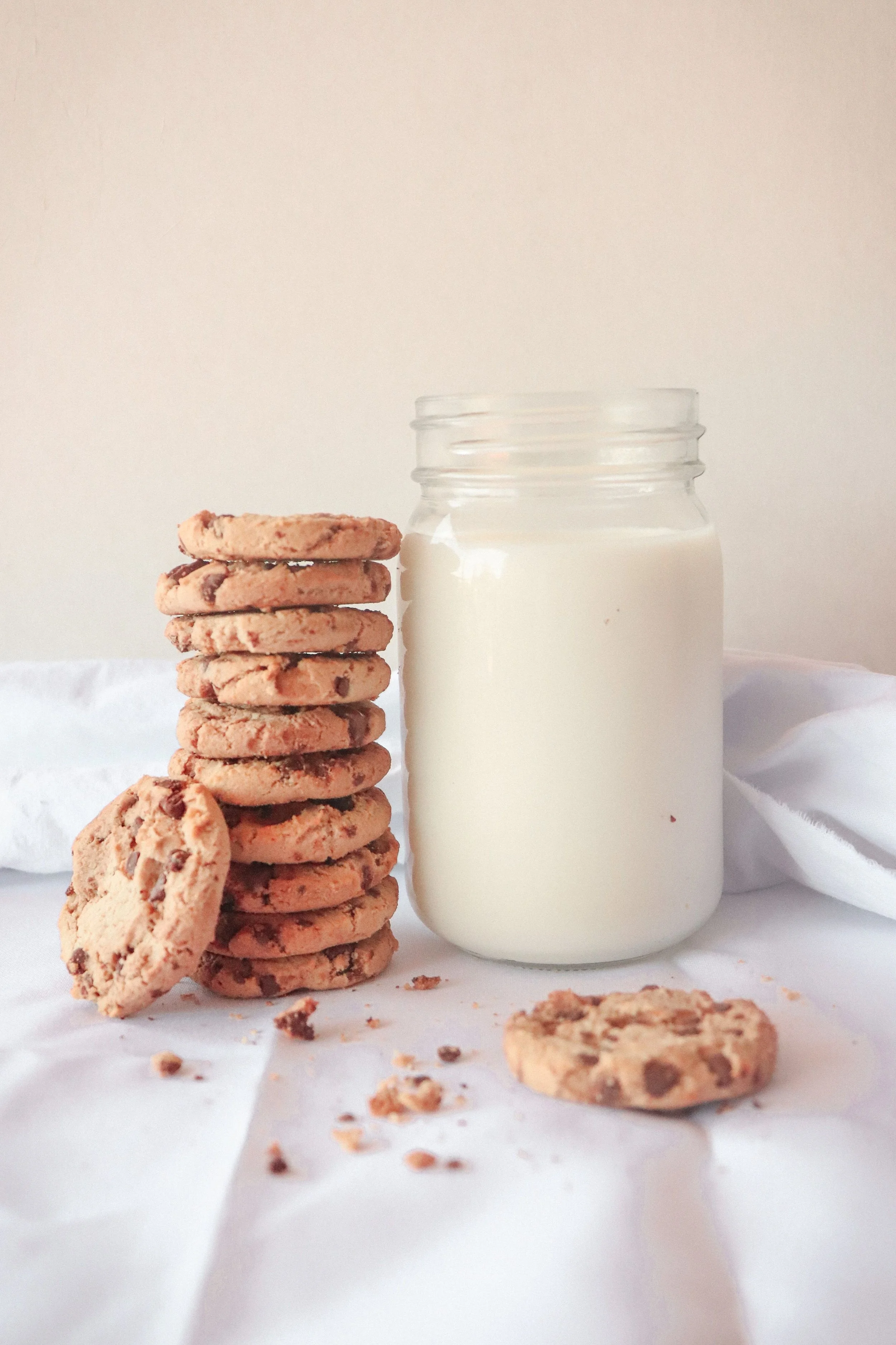 Glas melk en koekjes dietist Tienen