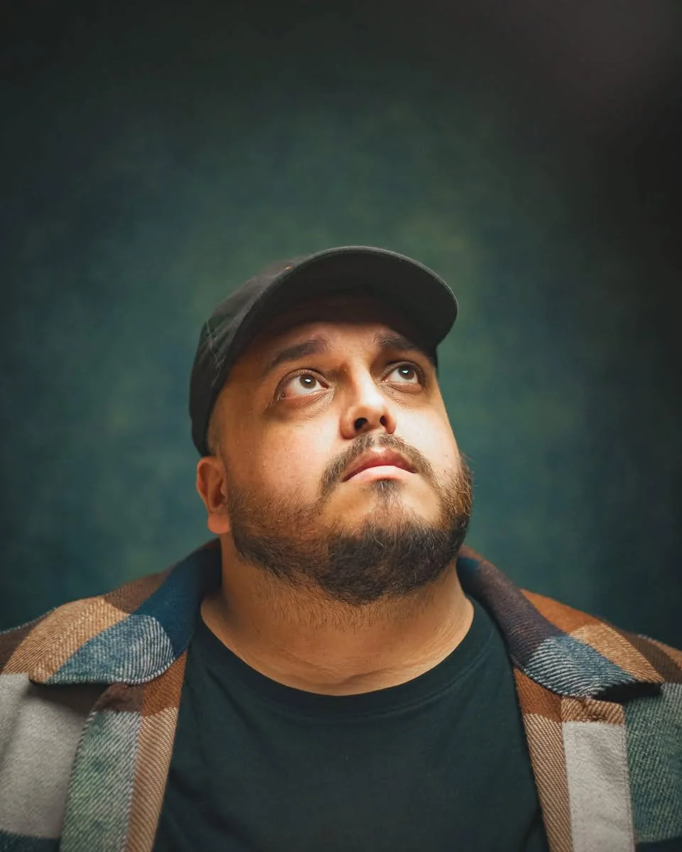 Stefan Tumber | Portrait, Fashion & Events Photographer
stefantookthis@gmail.com