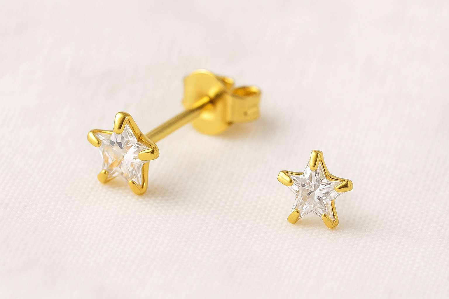 Star Stud Earrings | Sterling Silver 14k Gold Plated Zirconia 4mm