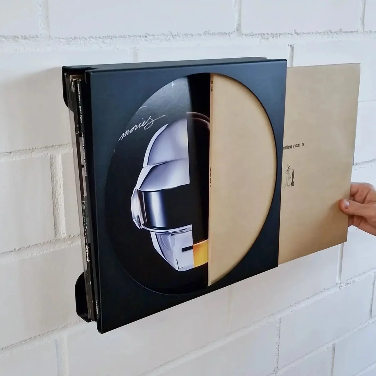 FLATE ecord frame2.jpeg