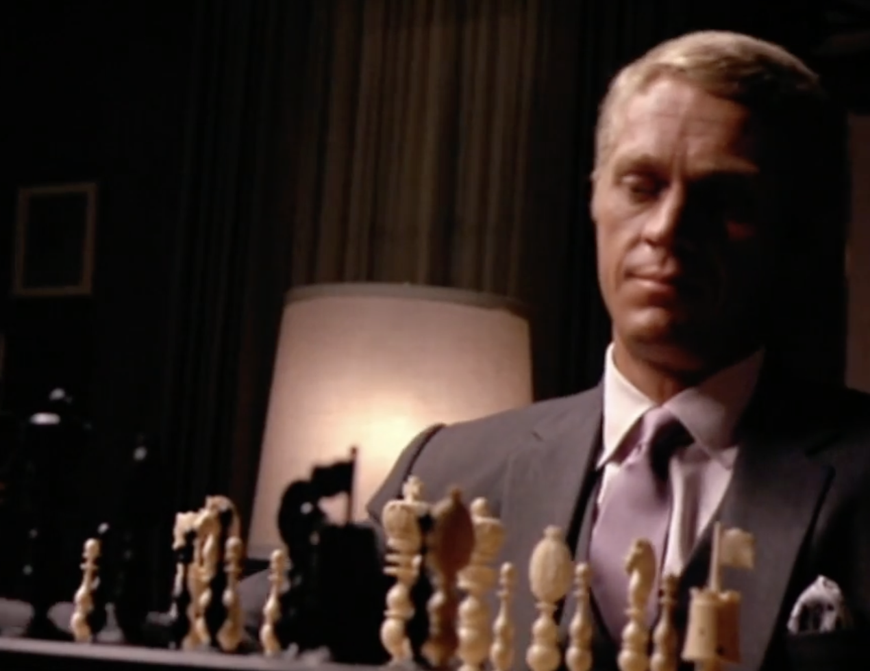 eBaywatch, 16/8/26: Chess Sets