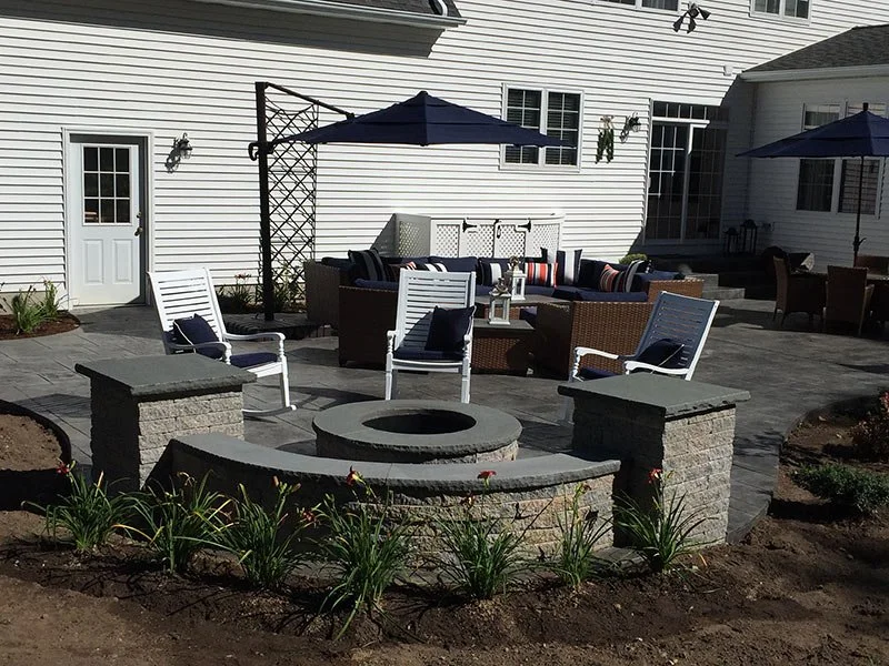 Spartan-Concrete-Services-StampConcretePatio-canton-patio-firepit.jpg