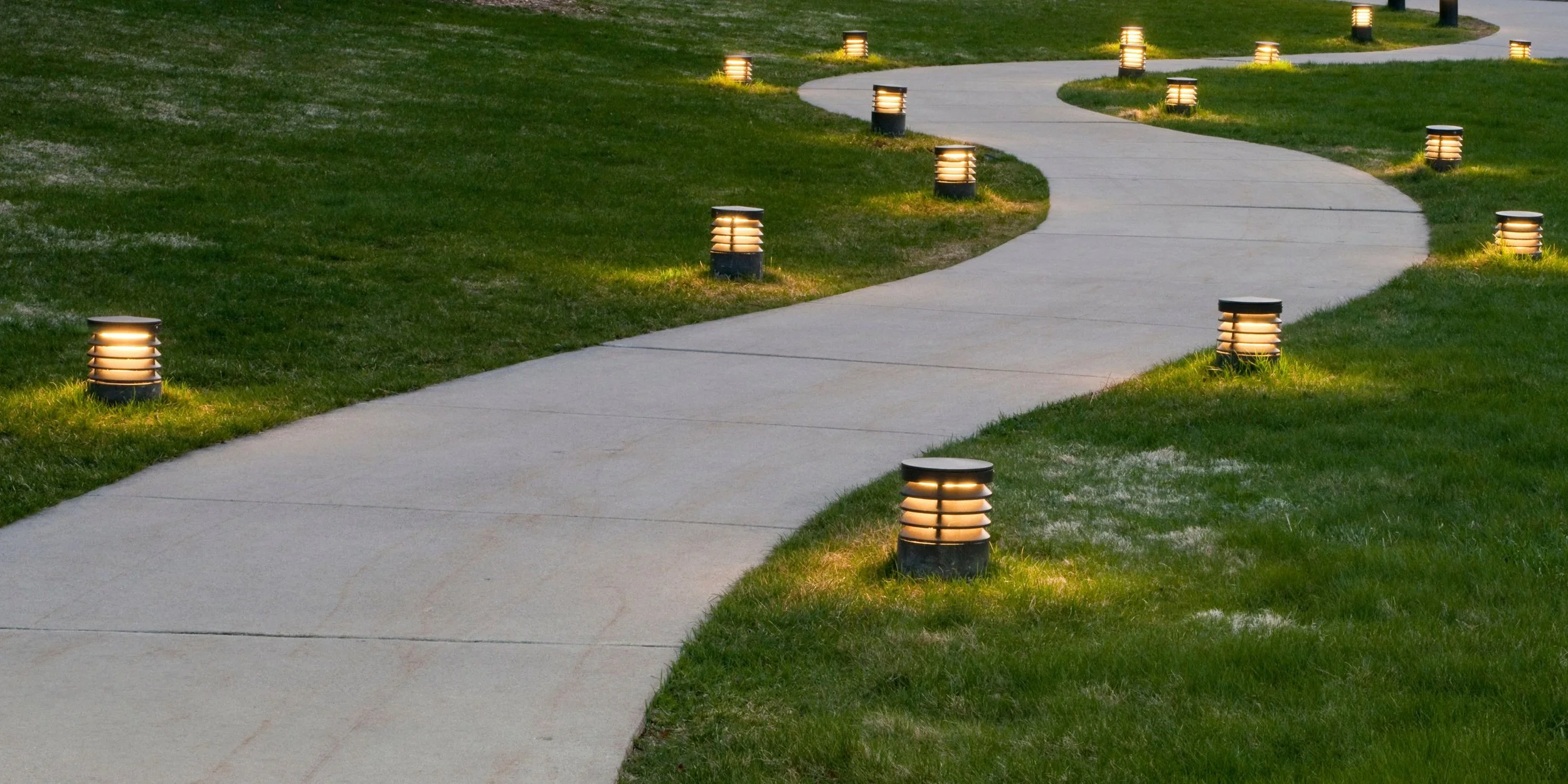 Stamp Concrete Walkway