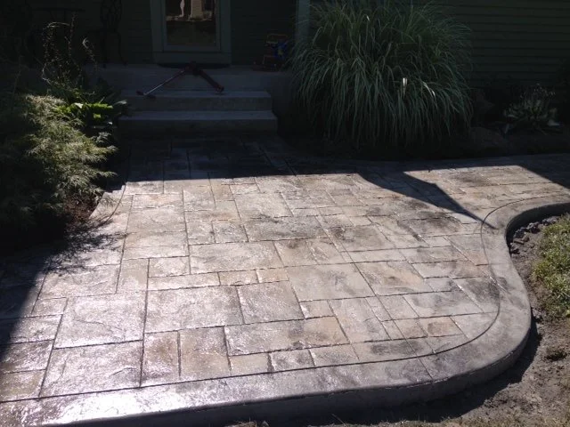 SpartanConcreteServices-walkway-entance.jpg