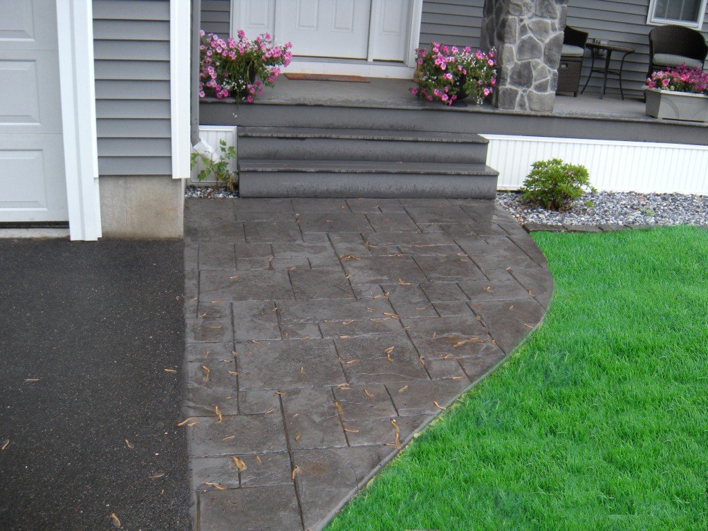 SpartanConcreteServices-walkway-asher-slate-entrance.jpg