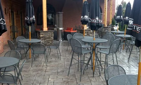 SpatanConcreteServices-Restaurant-OutdoorPatio.jpg