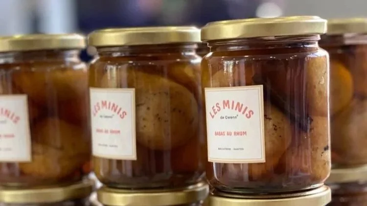 Minis babas au rhum en bocaux - les Minis de Gwenn