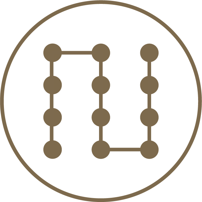 Minimalist icon featuring a car gear shift pattern with a circular border and twelve gear positions connected by lines.