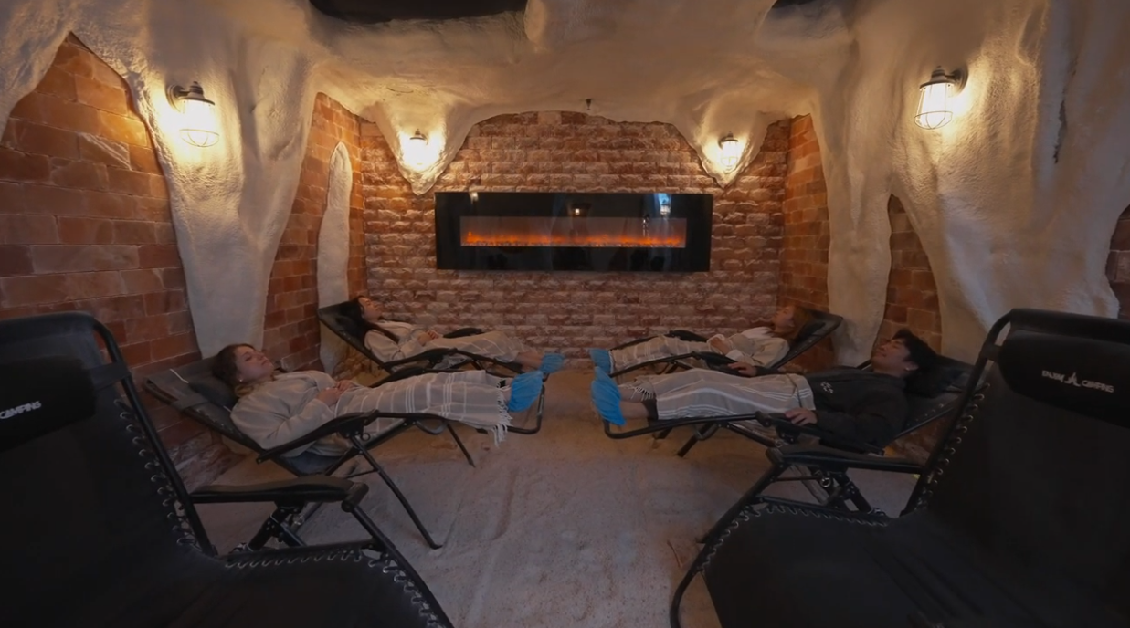 4 people in our salt cave