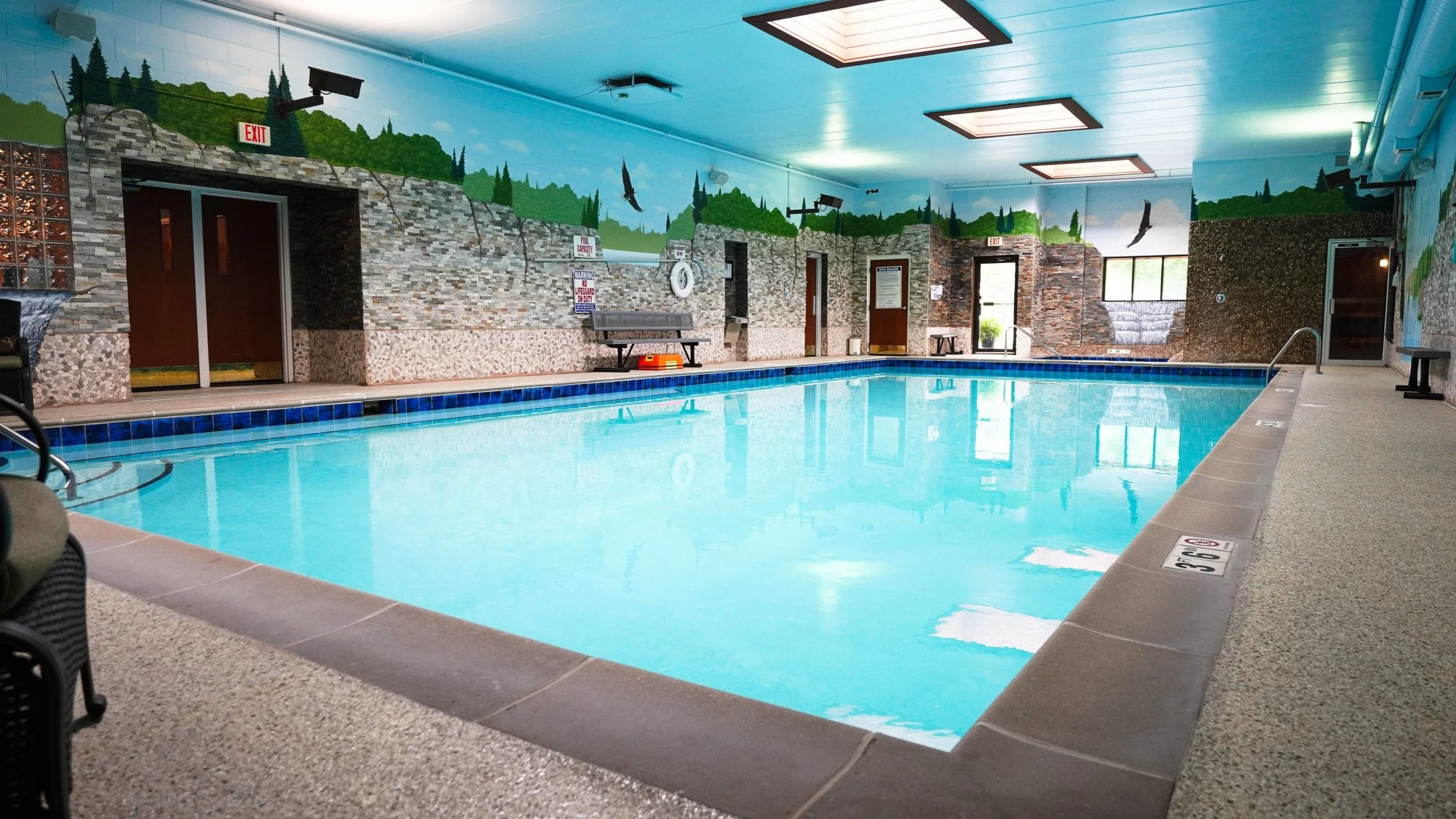 mineral pool at just for me spa