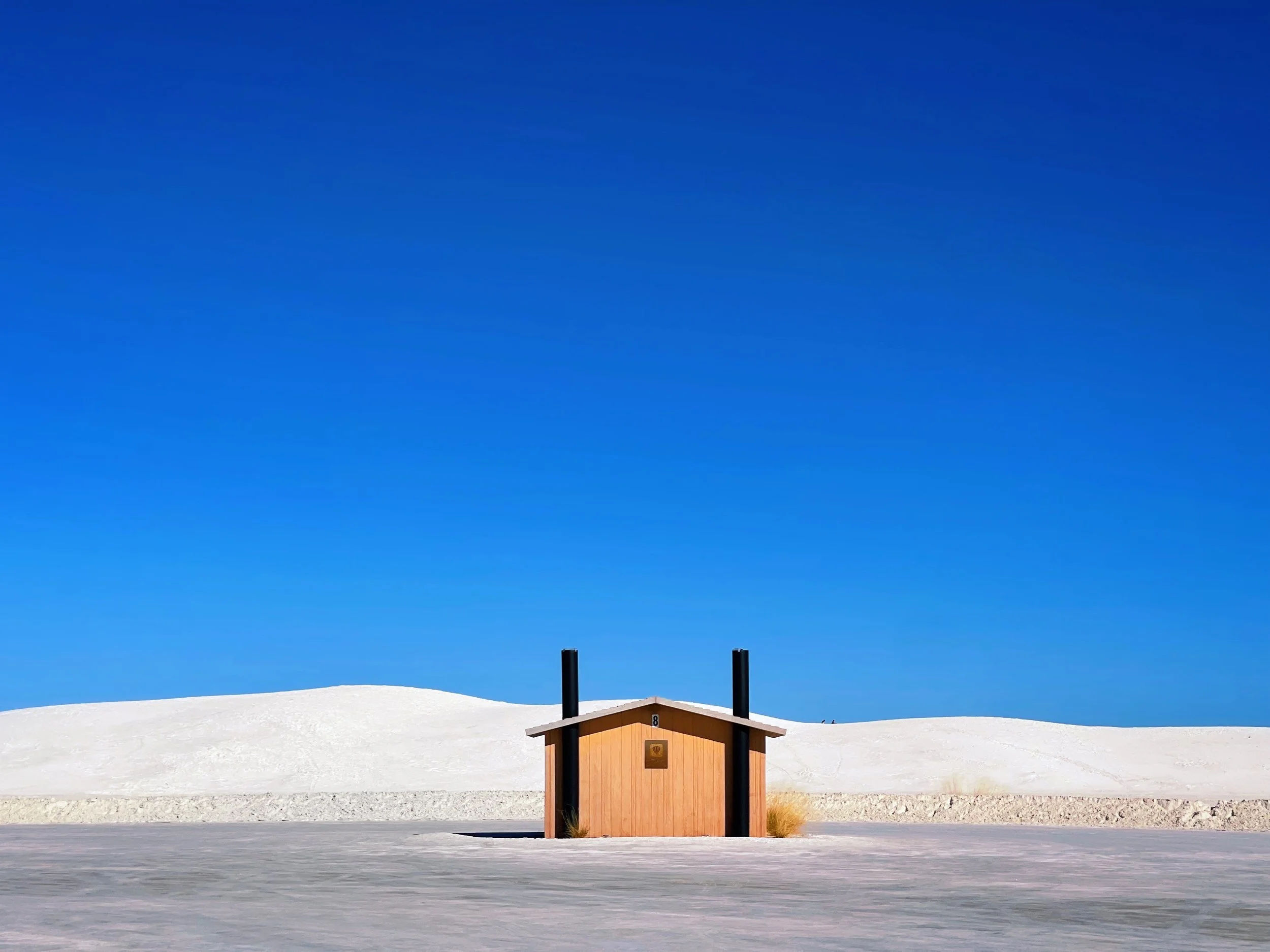 whitesandsouthouse.JPG