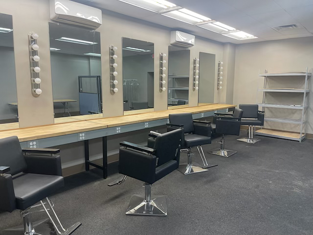 Wardrobe/Make Up Room