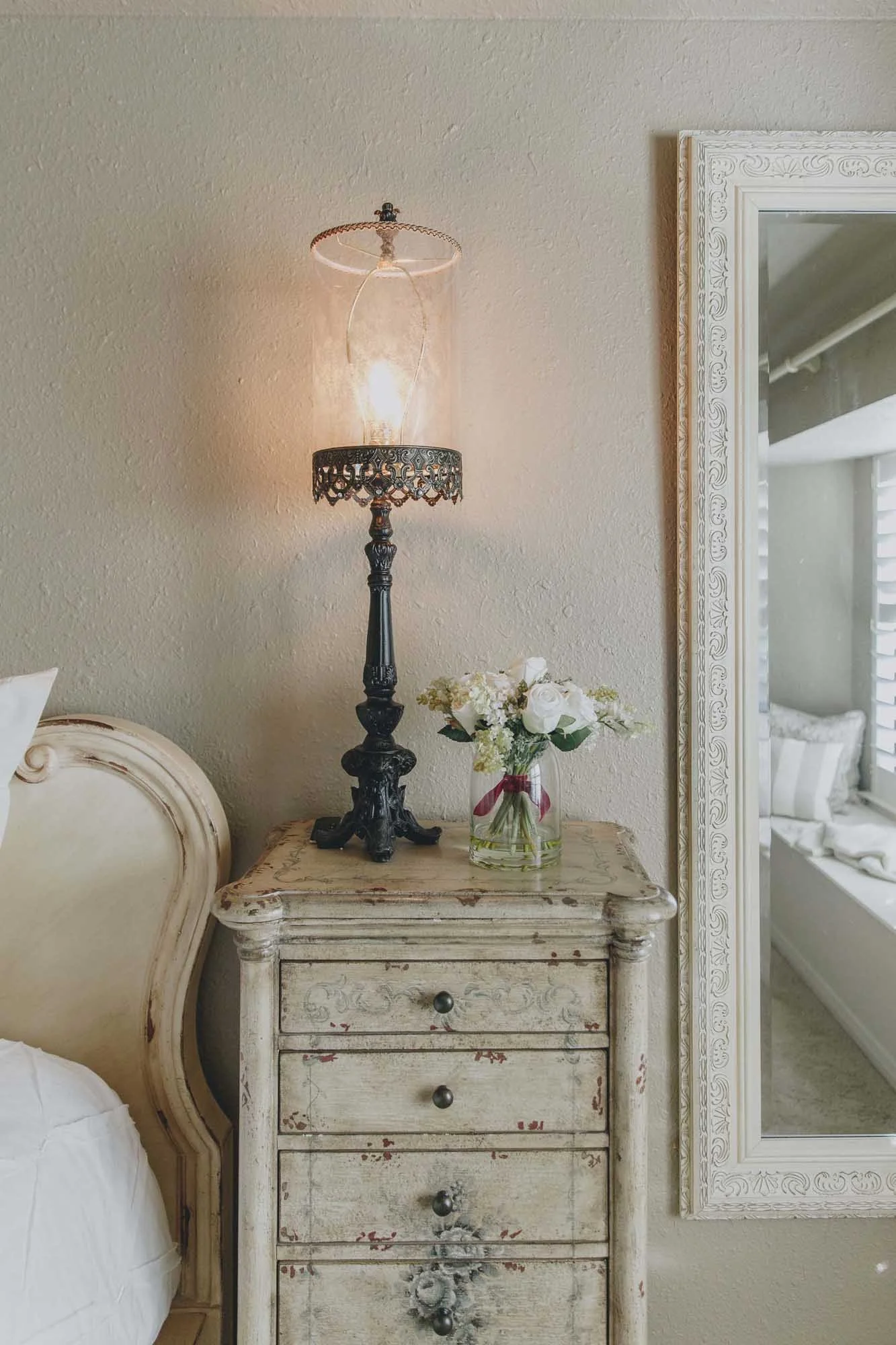 Interior Design Austin Robin Bond Interiors Helotes Transitional Ranch.15.jpg