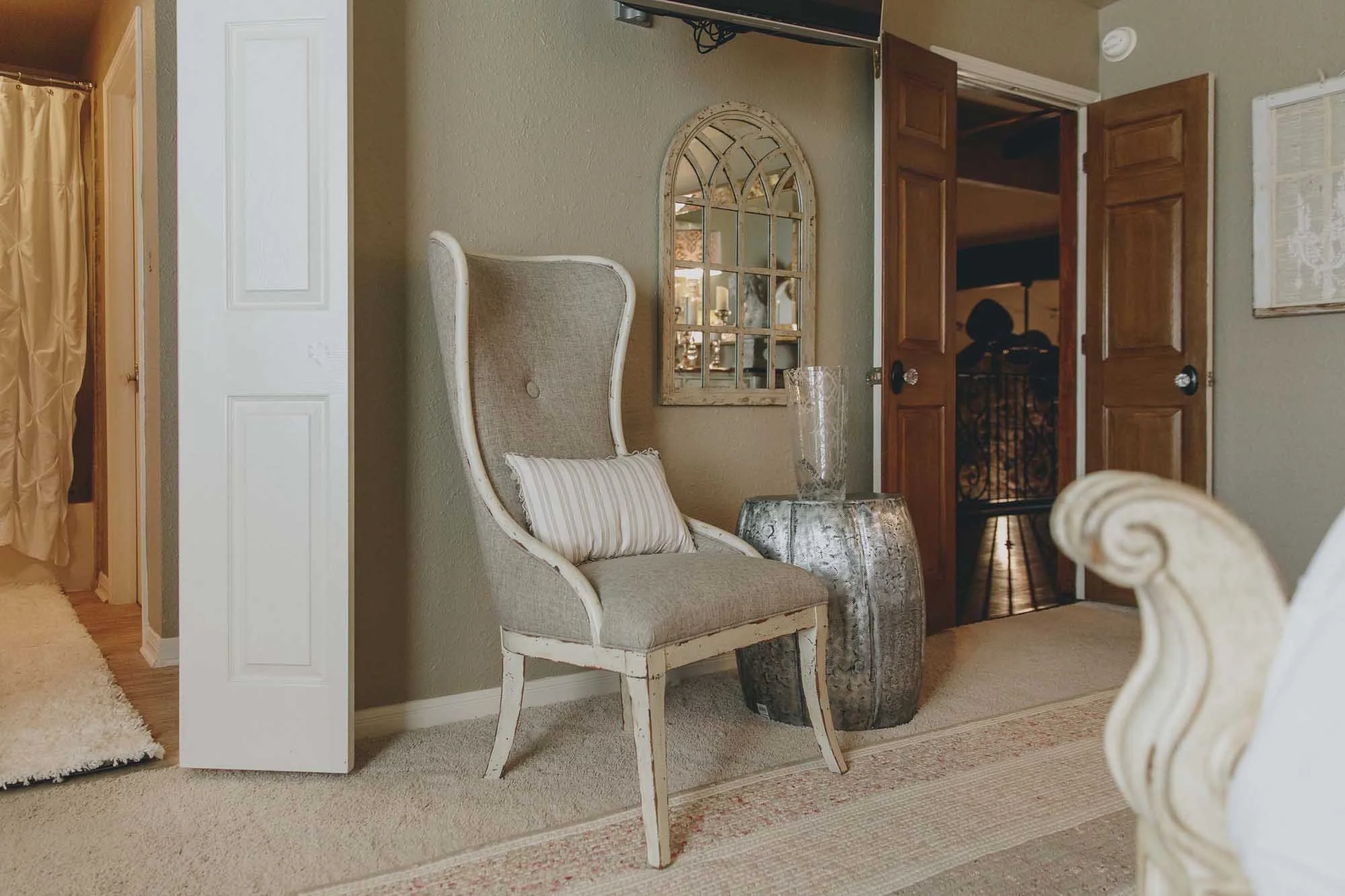 Interior Design Austin Robin Bond Interiors Helotes Transitional Ranch.18.jpg